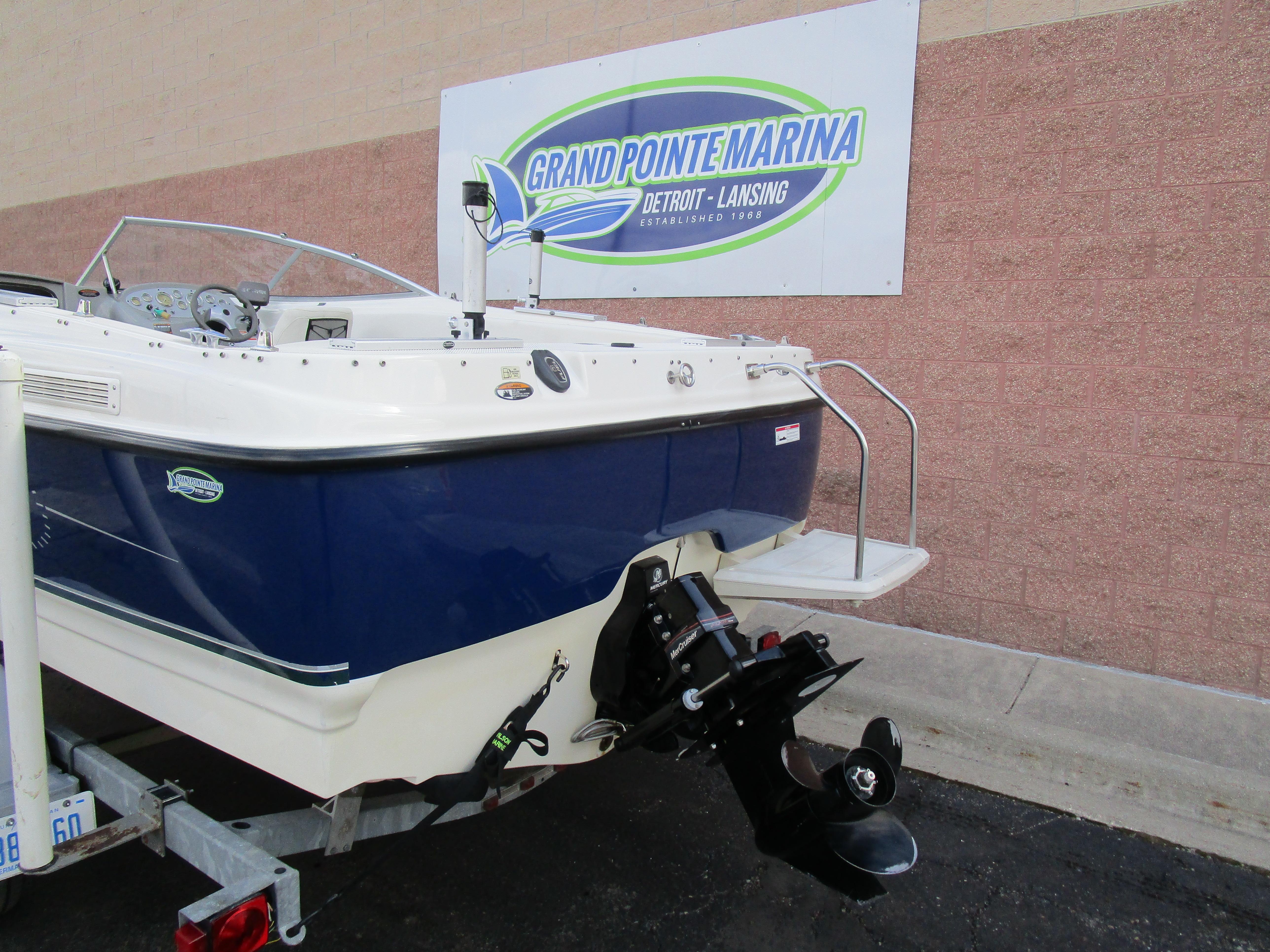 2008 Bayliner Discovery 210 Gallery