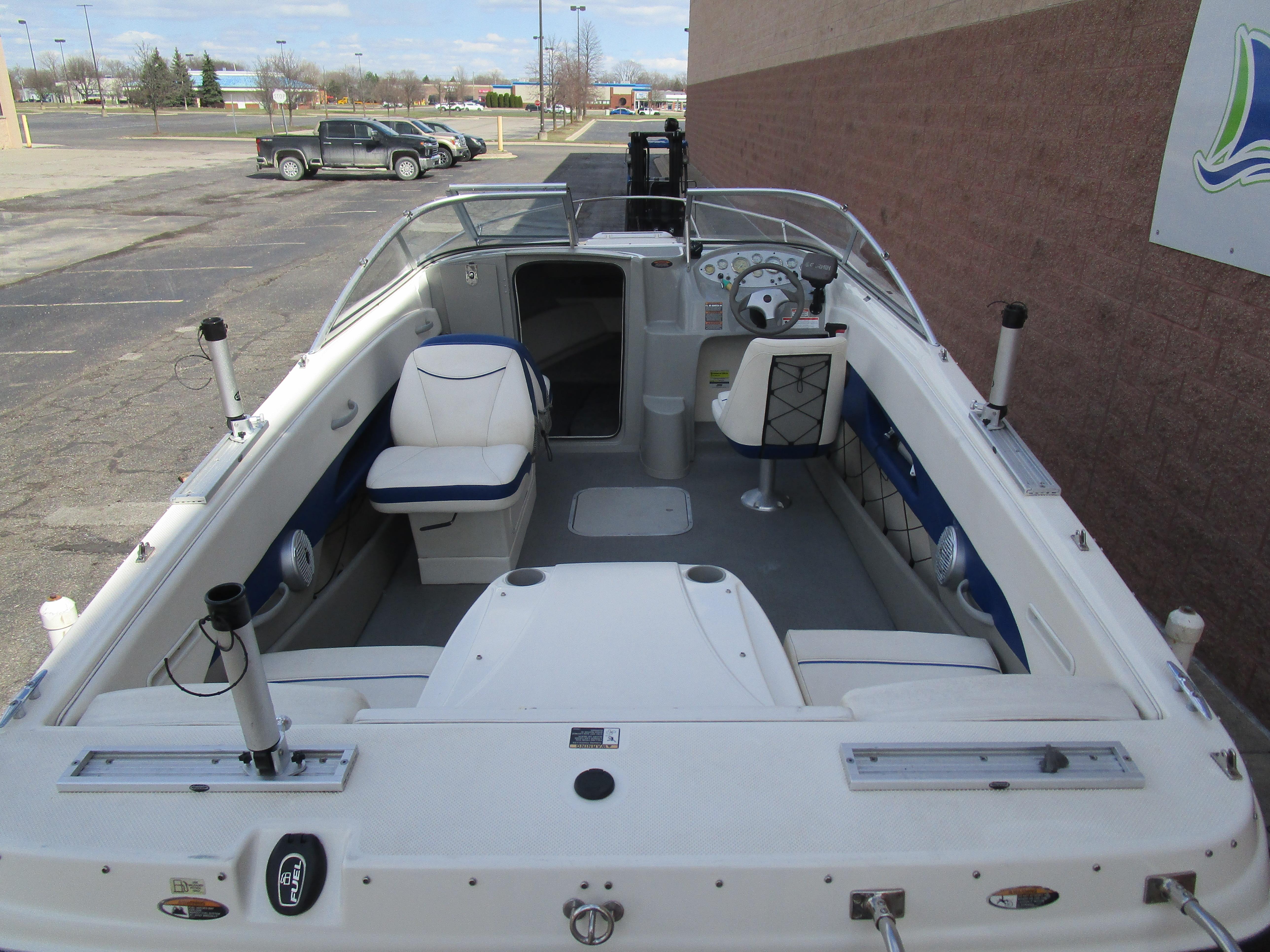 2008 Bayliner Discovery 210 Gallery