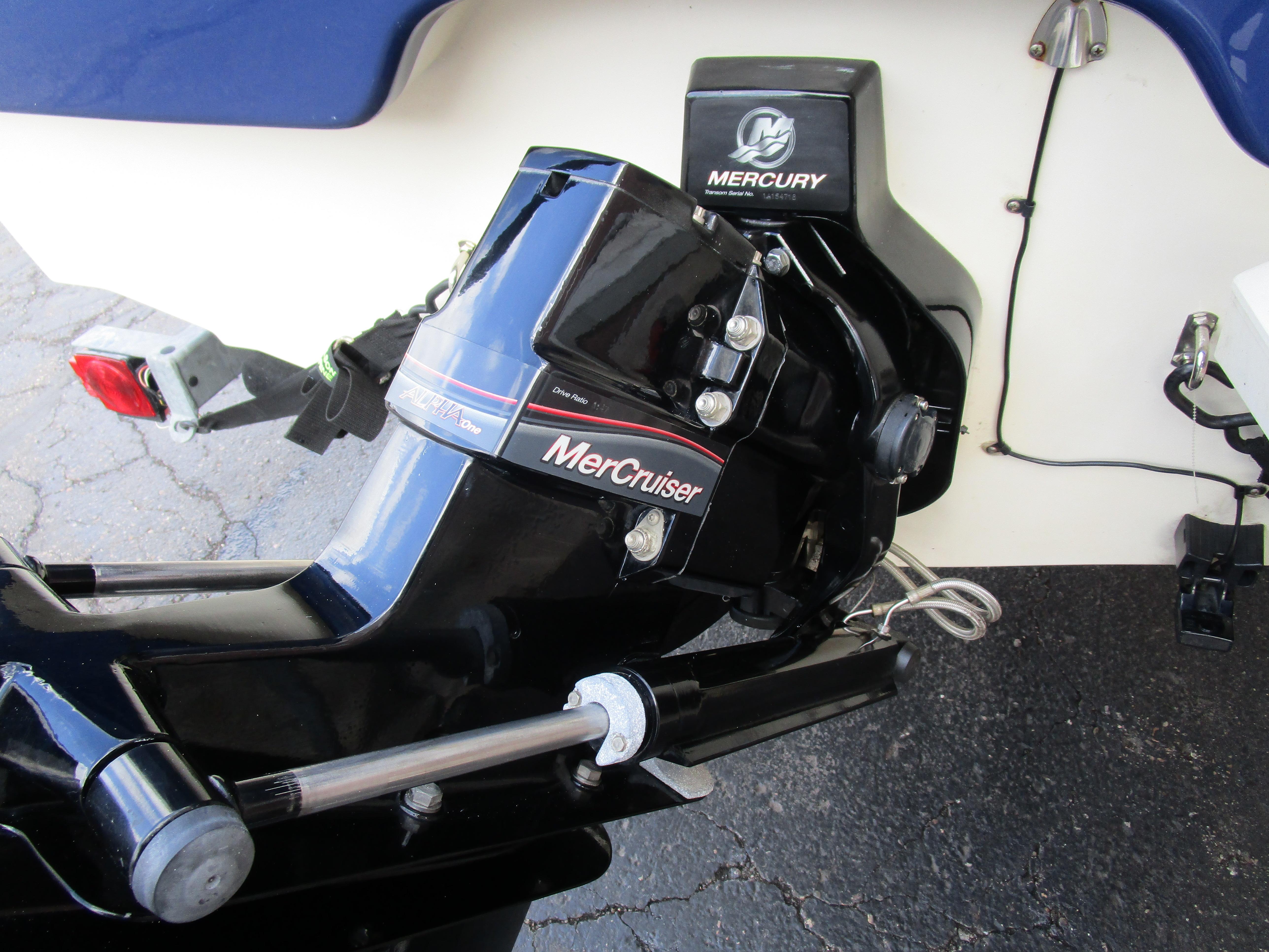 2008 Bayliner Discovery 210 Gallery