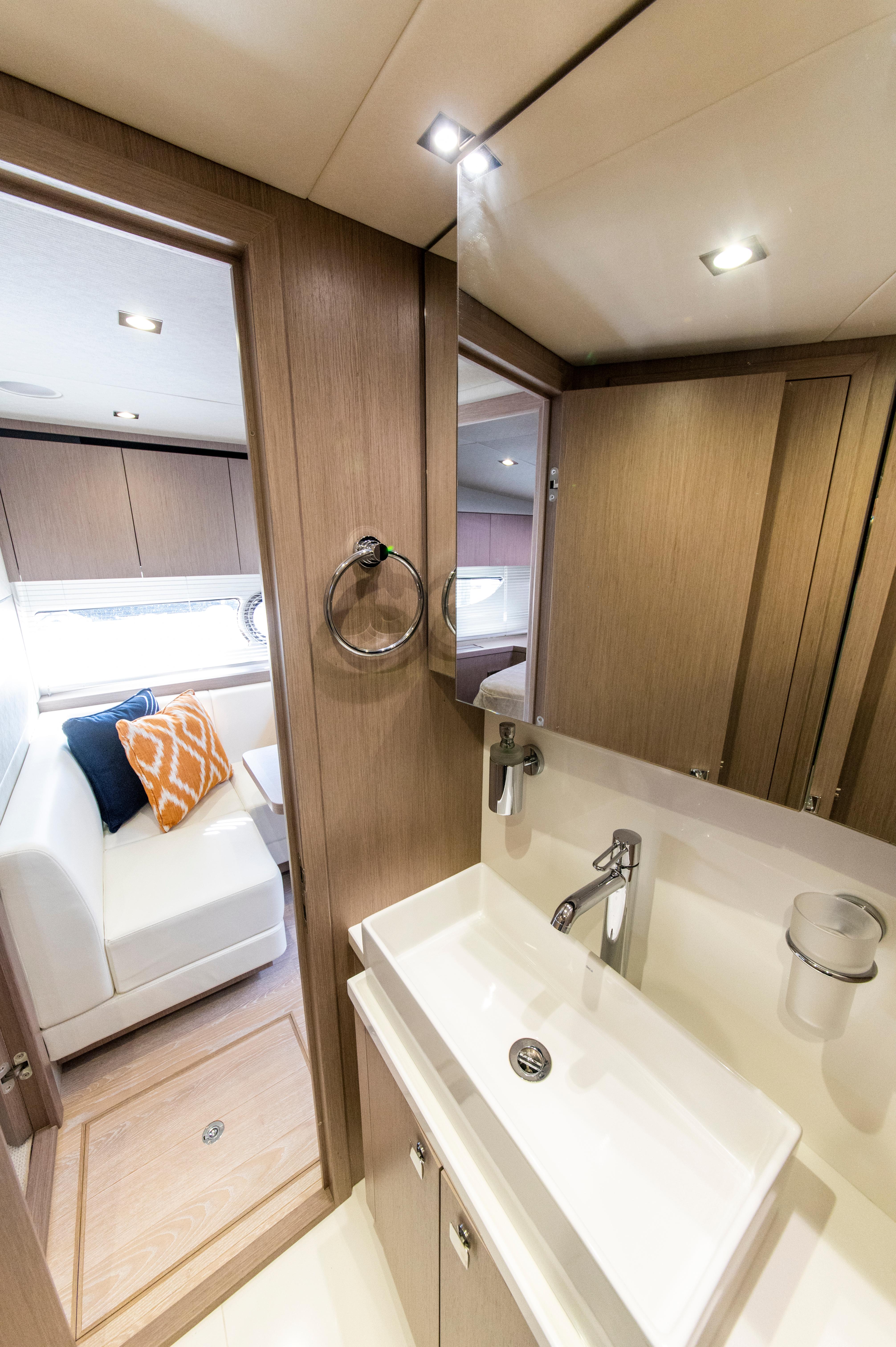 2020 Sunseeker Predator 57 BRAVO