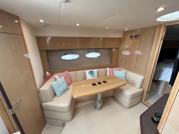 Princess Motor Yacht Sales - Used Princess V42