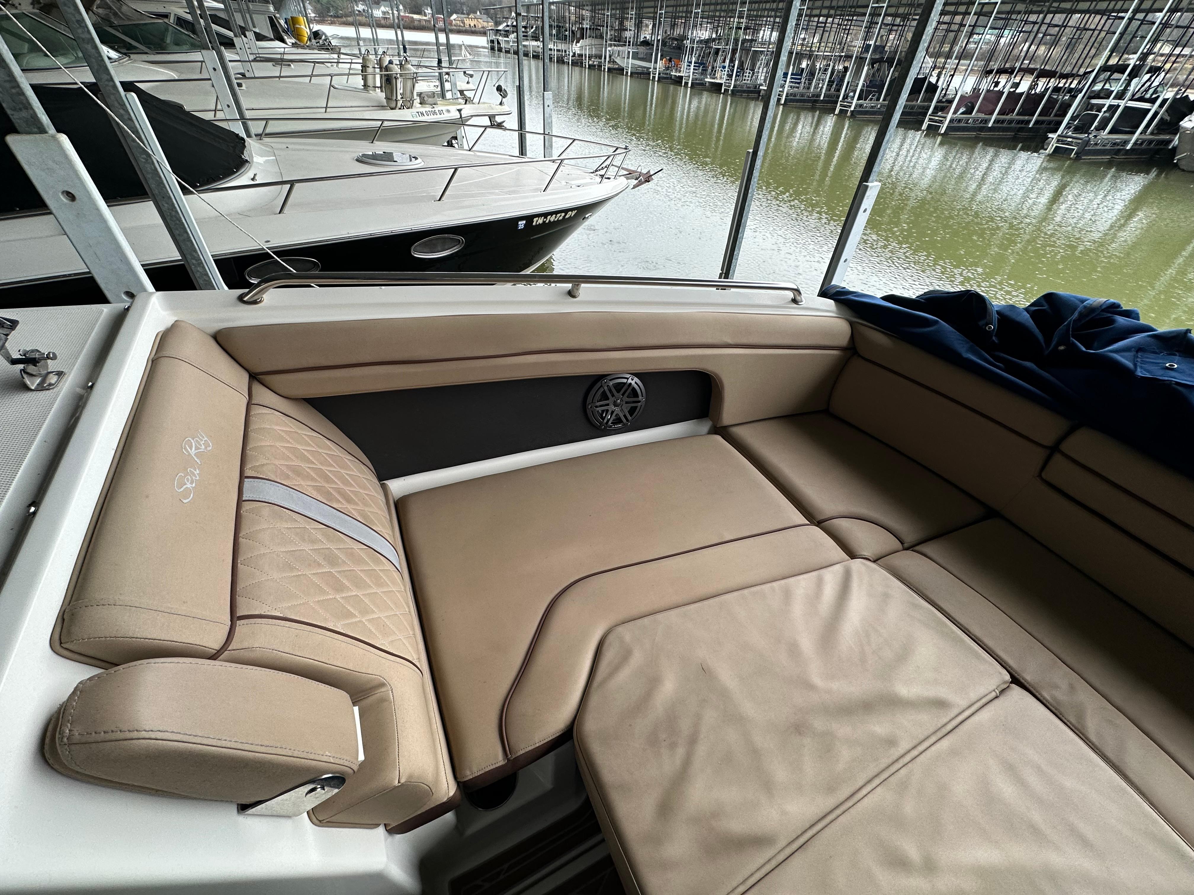2016-sea-ray-sdx-290-power-9681303-20250212174056196-1_XLARGE