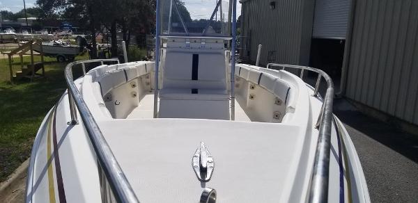 2000 Fountain boat for sale, model of the boat is 29 CC & Image # 8 of 15