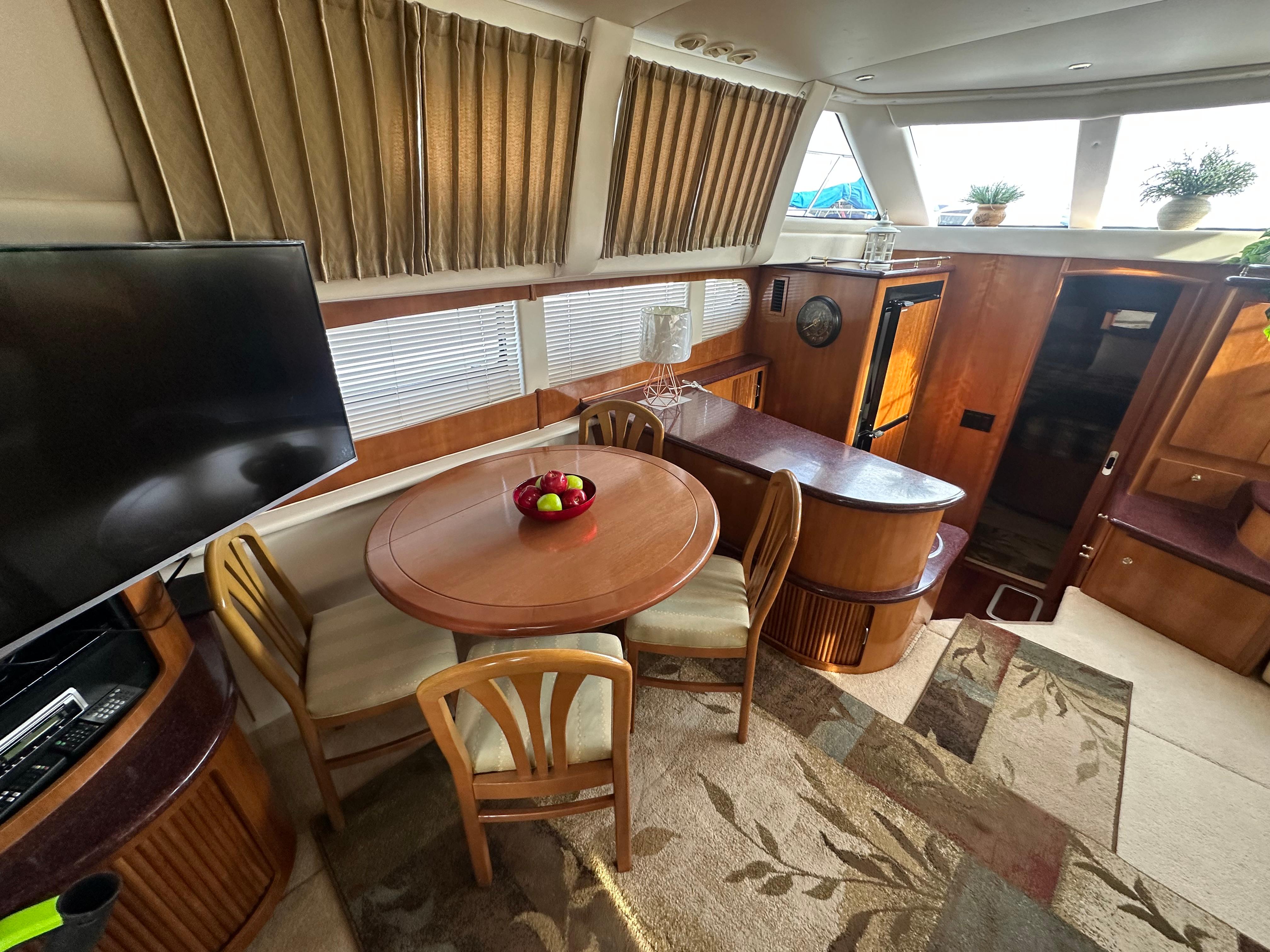 2001-carver-396-motor-yacht-power-9771334-20250425045116541-1_XLARGE