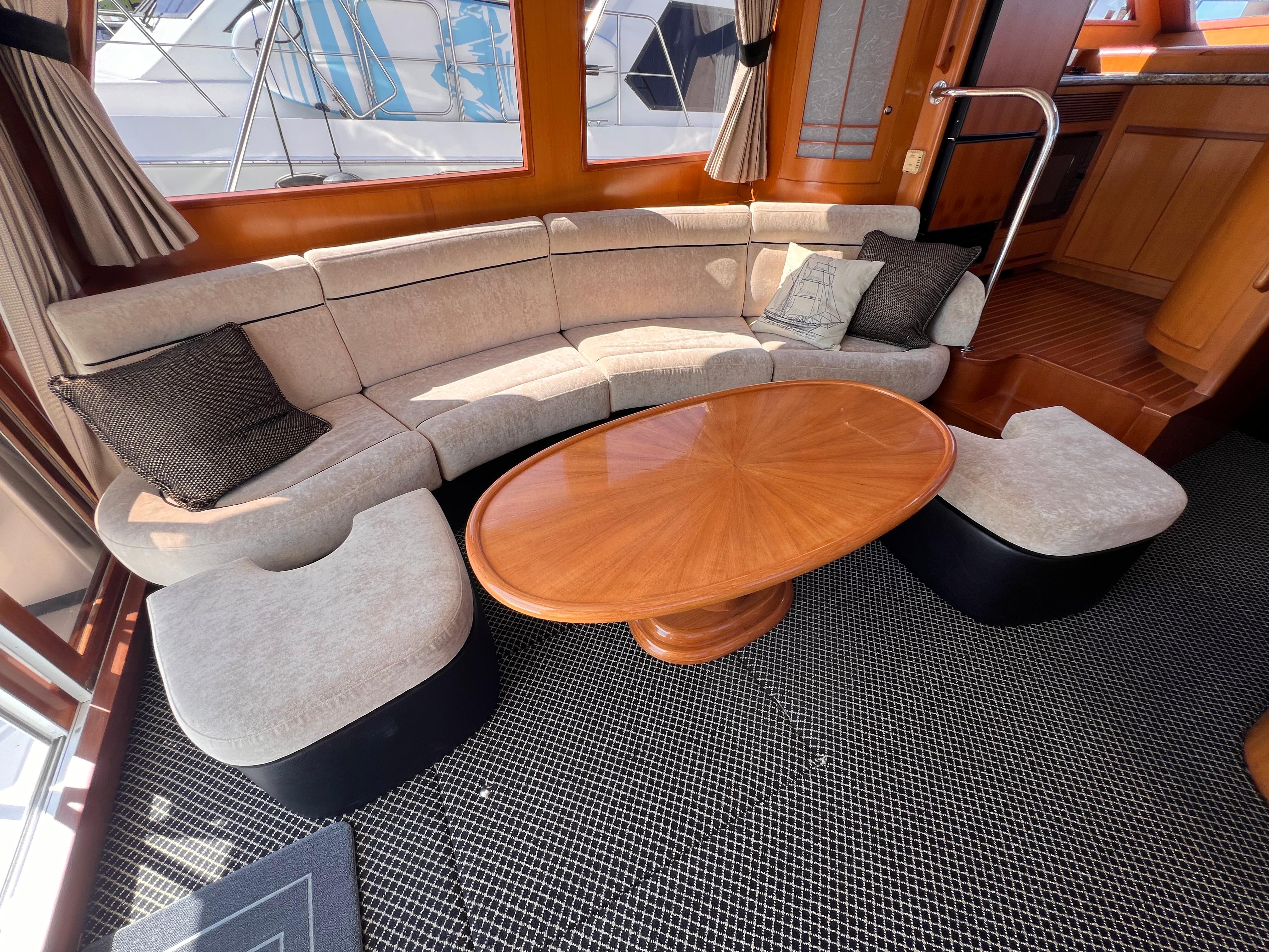 2005 Ocean Alexander 42 Altus #TBTW42A14 inventory image at Sun Country Yachts, South Lake Union (Seattle) 2005 Ocean Alexander 42 Altus #TBTW42A14 inventory image at Sun Country Yachts, South Lake Union (Seattle)