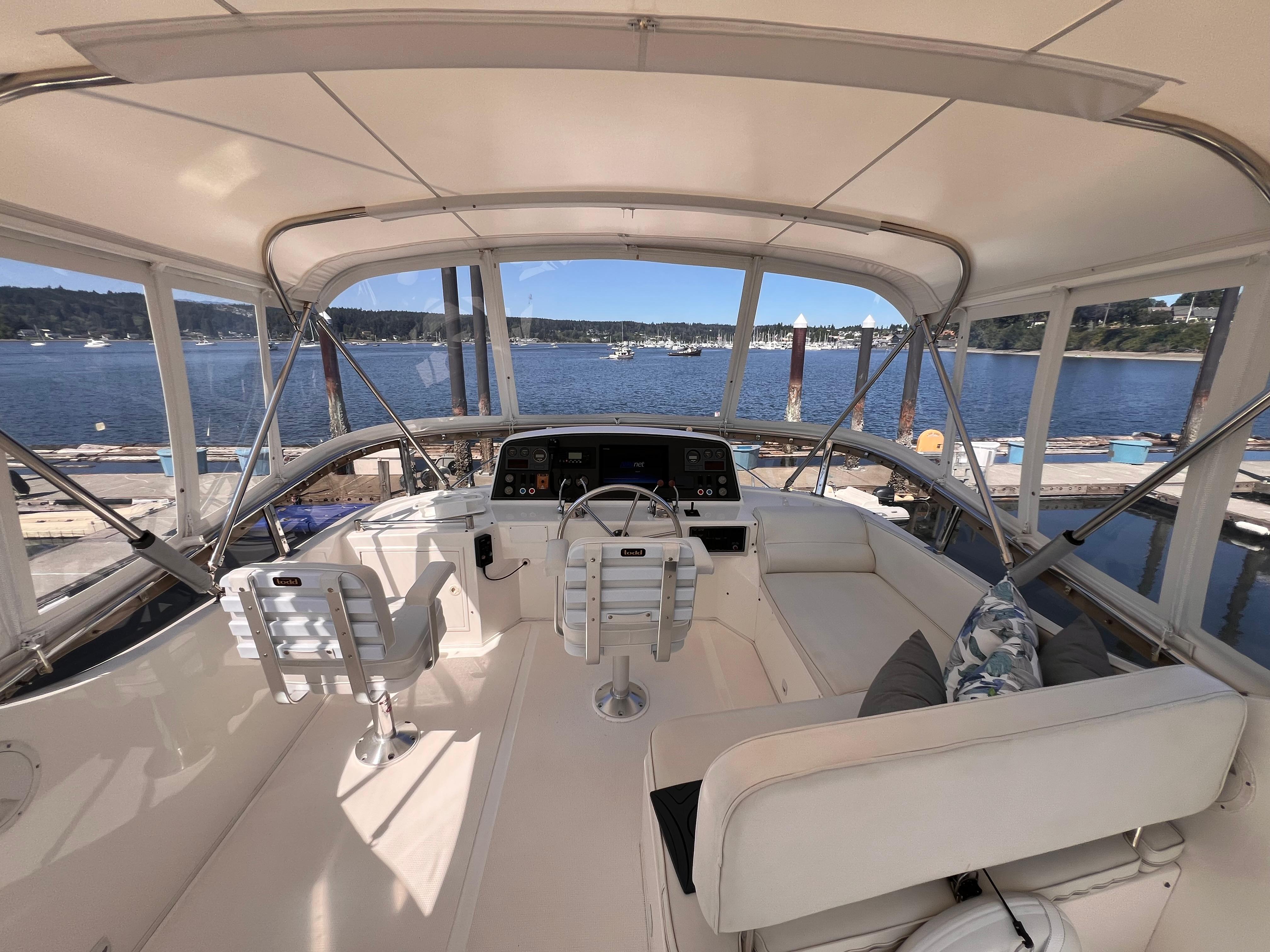 2005 Ocean Alexander 42 Altus #TBTW42A14 inventory image at Sun Country Yachts, South Lake Union (Seattle) 2005 Ocean Alexander 42 Altus #TBTW42A14 inventory image at Sun Country Yachts, South Lake Union (Seattle)