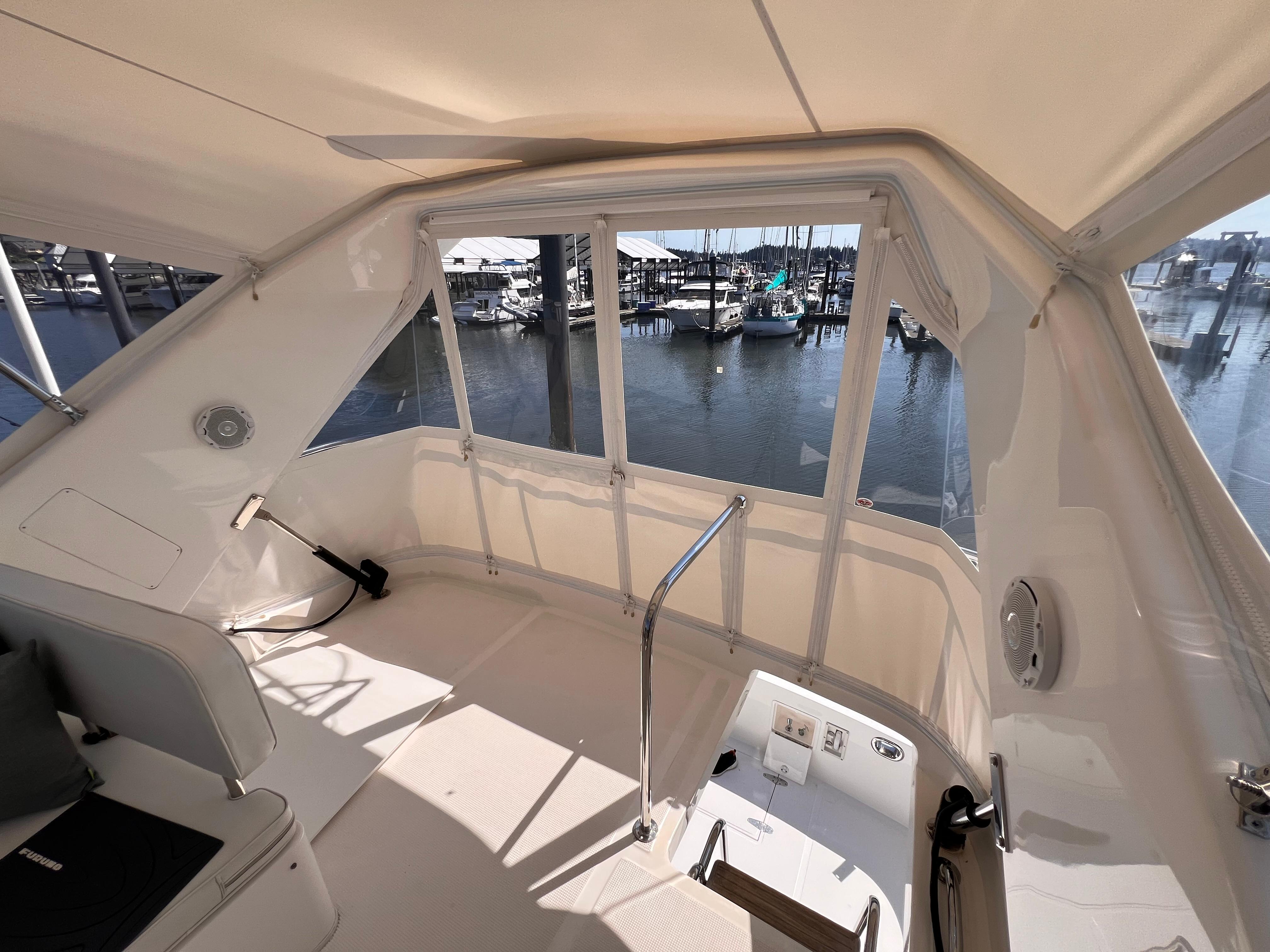 2005 Ocean Alexander 42 Altus #TBTW42A14 inventory image at Sun Country Yachts, South Lake Union (Seattle) 2005 Ocean Alexander 42 Altus #TBTW42A14 inventory image at Sun Country Yachts, South Lake Union (Seattle)