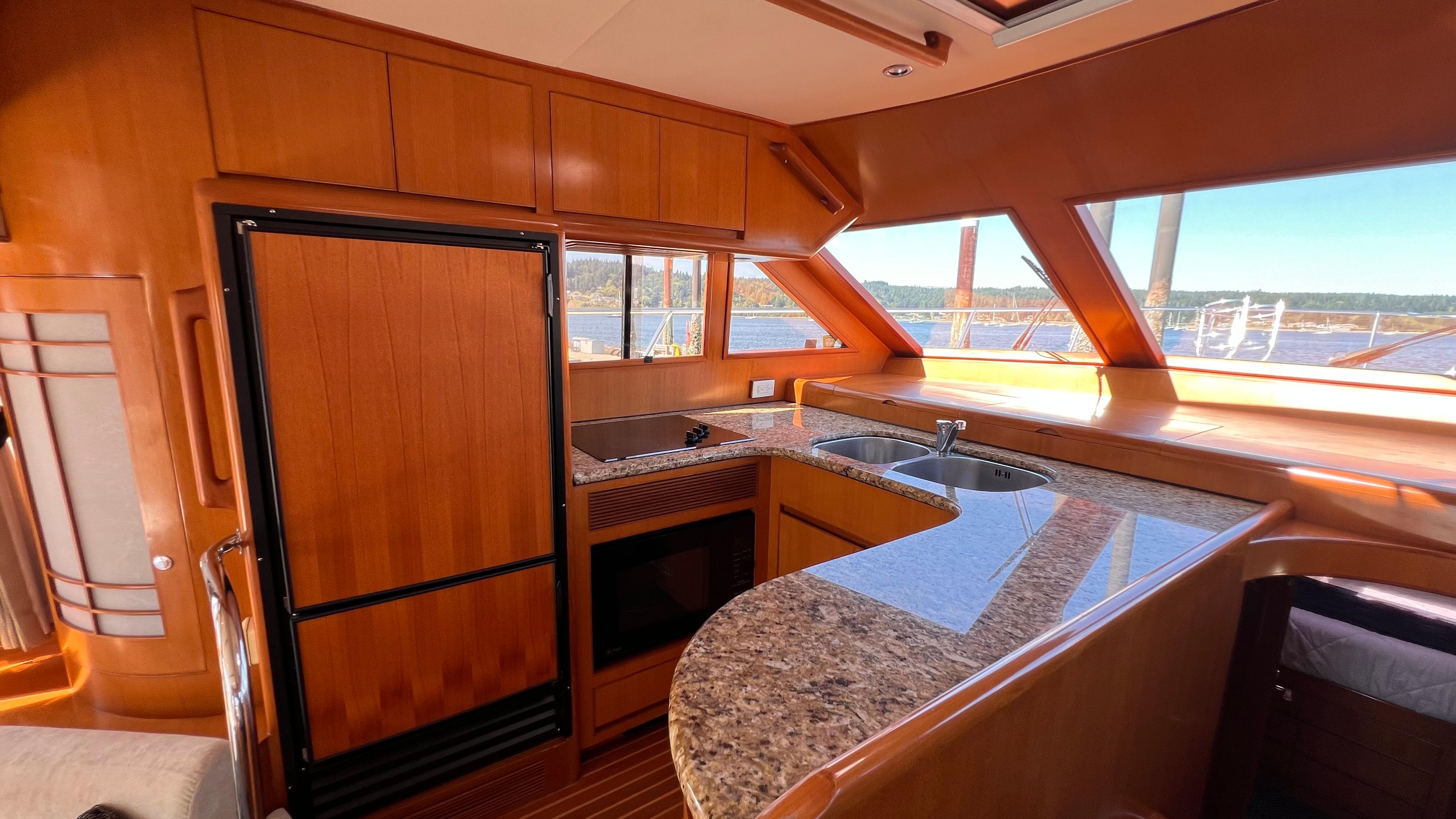 2005 Ocean Alexander 42 Altus #TBTW42A14 inventory image at Sun Country Yachts, South Lake Union (Seattle) 2005 Ocean Alexander 42 Altus #TBTW42A14 inventory image at Sun Country Yachts, South Lake Union (Seattle)