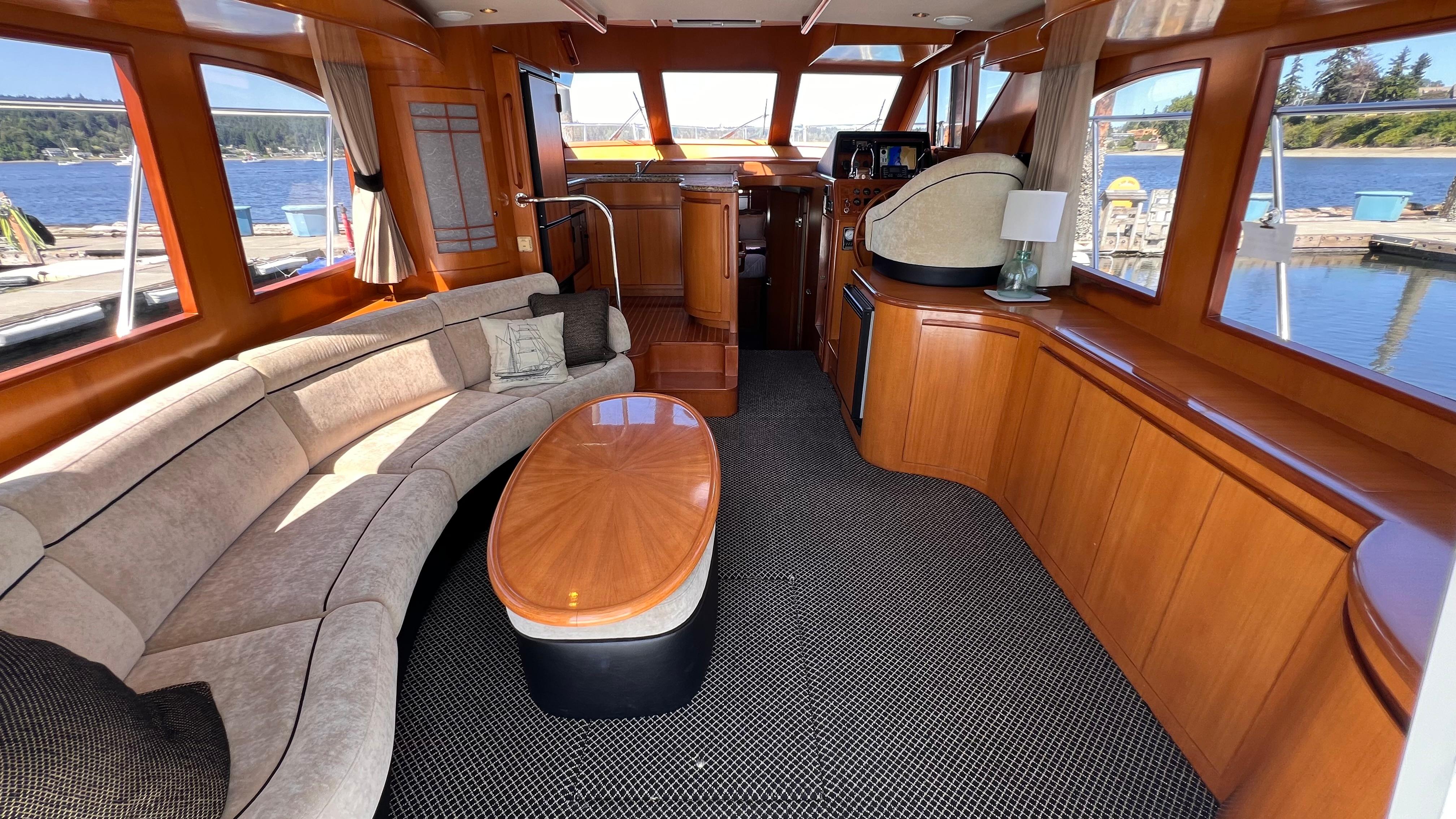 2005 Ocean Alexander 42 Altus #TBTW42A14 inventory image at Sun Country Yachts, South Lake Union (Seattle) 2005 Ocean Alexander 42 Altus #TBTW42A14 inventory image at Sun Country Yachts, South Lake Union (Seattle)
