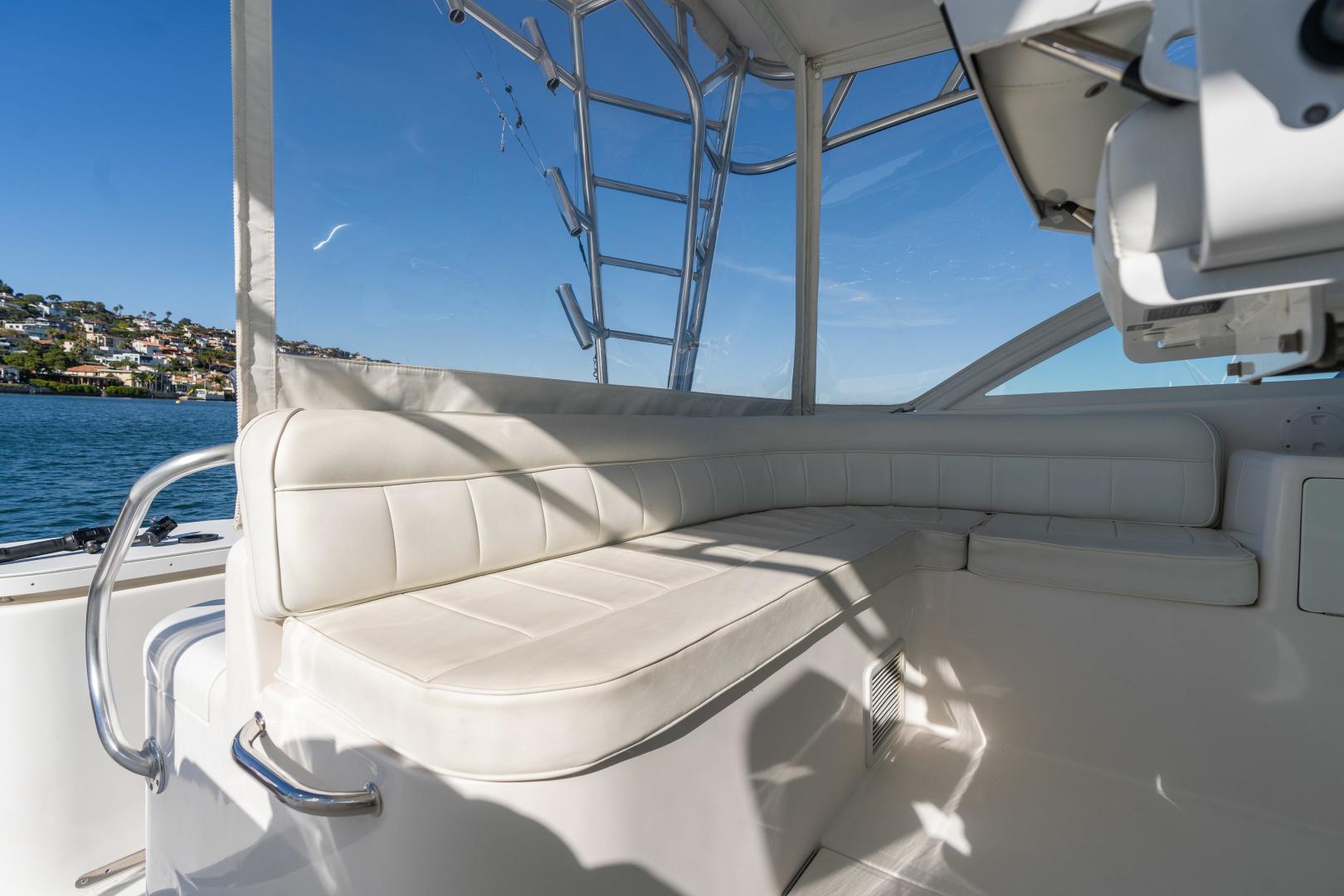 40′ Cabo 2008 Yacht for Sale