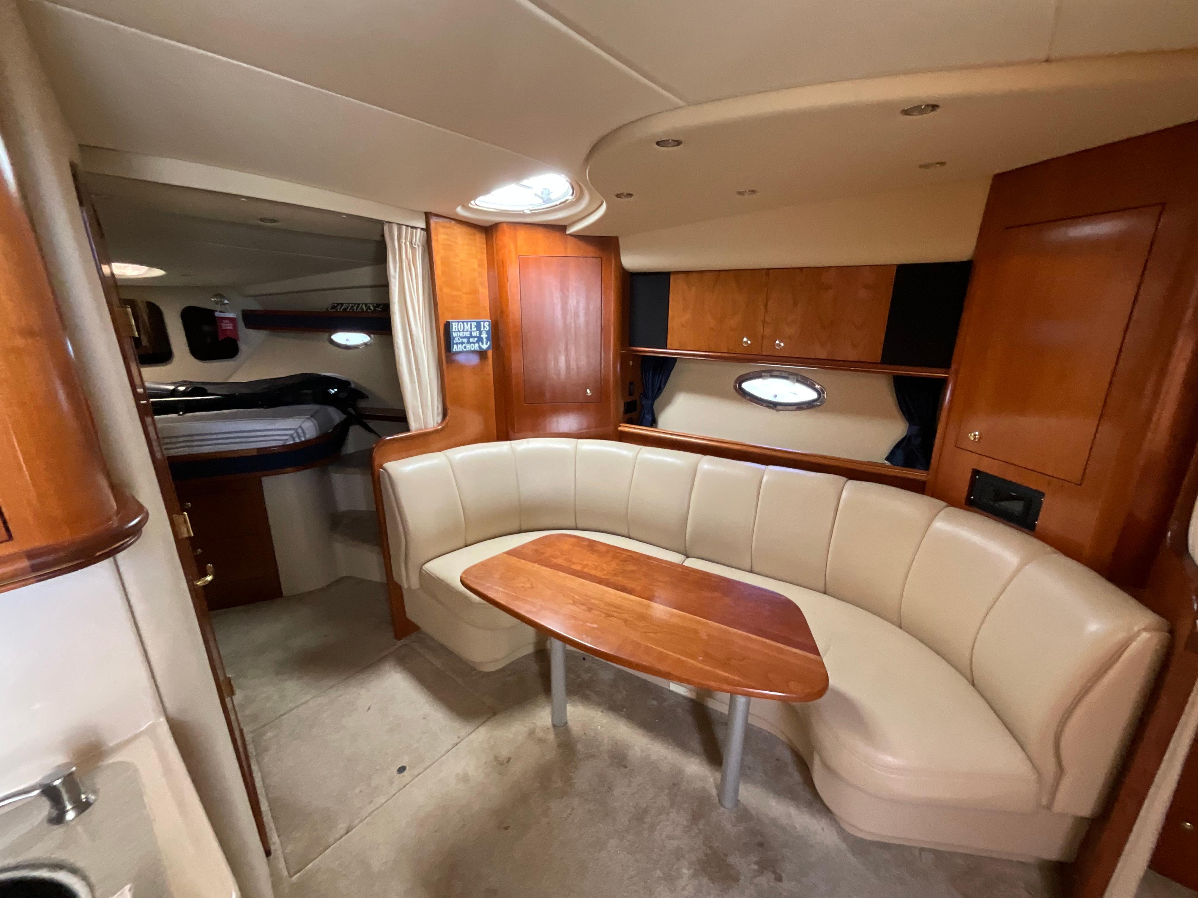 2004-cruisers-yachts-370-express-power-9631304-20250409075527854-1_XLARGE