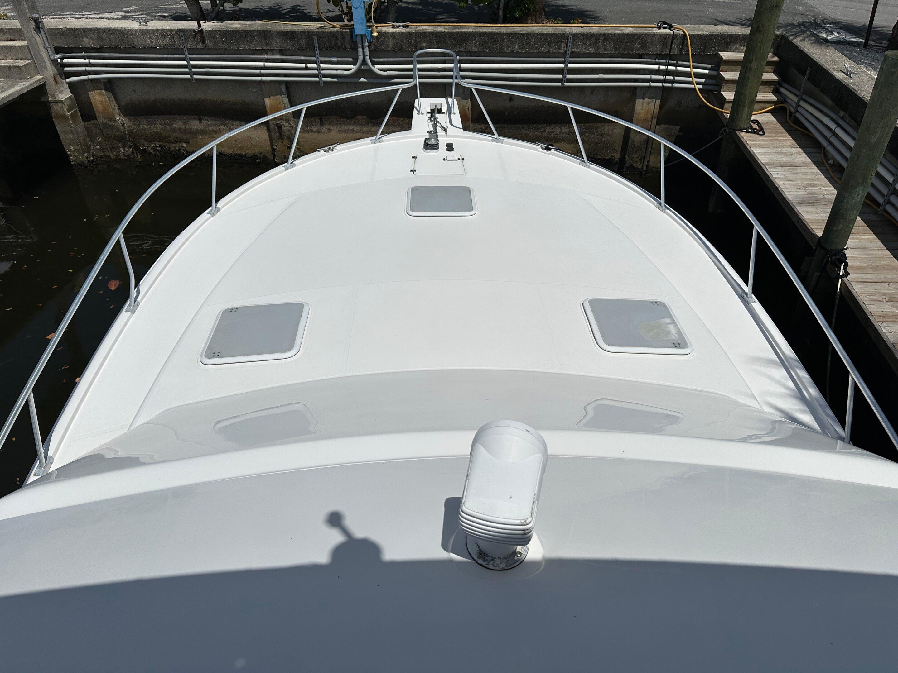 2003-luhrs-40-convertible-power-9771342-20250425050837898-1_XLARGE