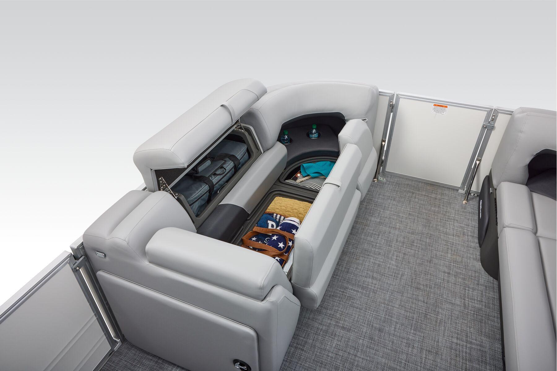 2026 Sun Tracker Party Barge 20 DLX Gallery