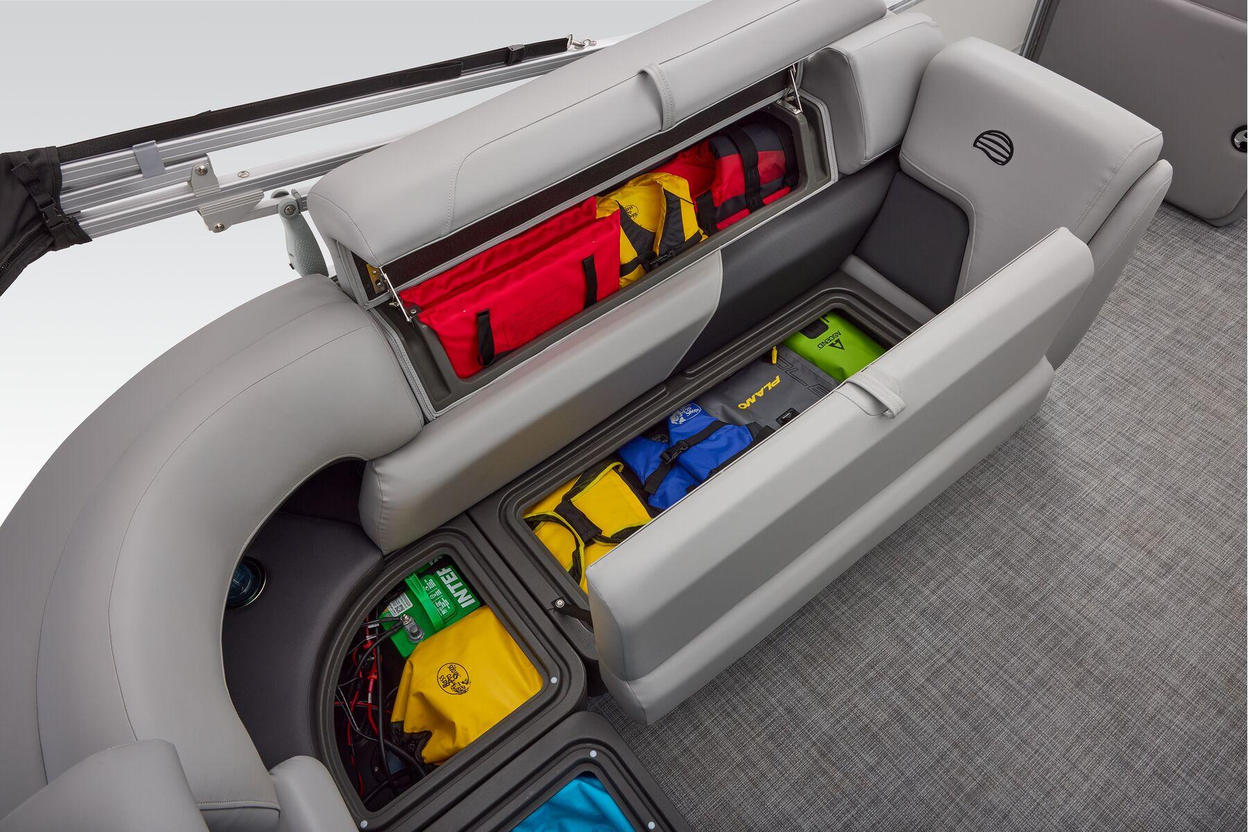 2026 Sun Tracker Party Barge 20 DLX Gallery