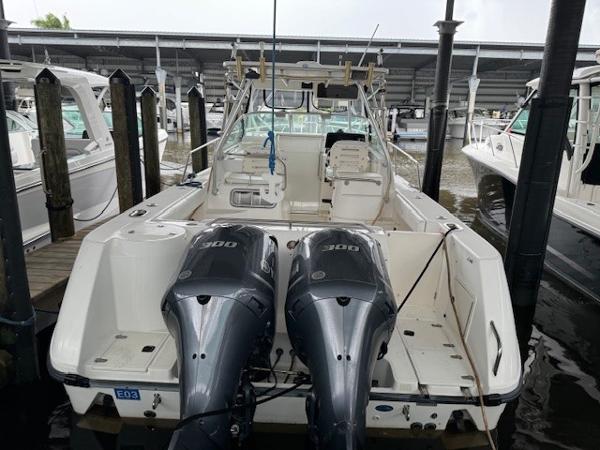 29' Boston Whaler, Listing Number 100916908, - Photo No. 2