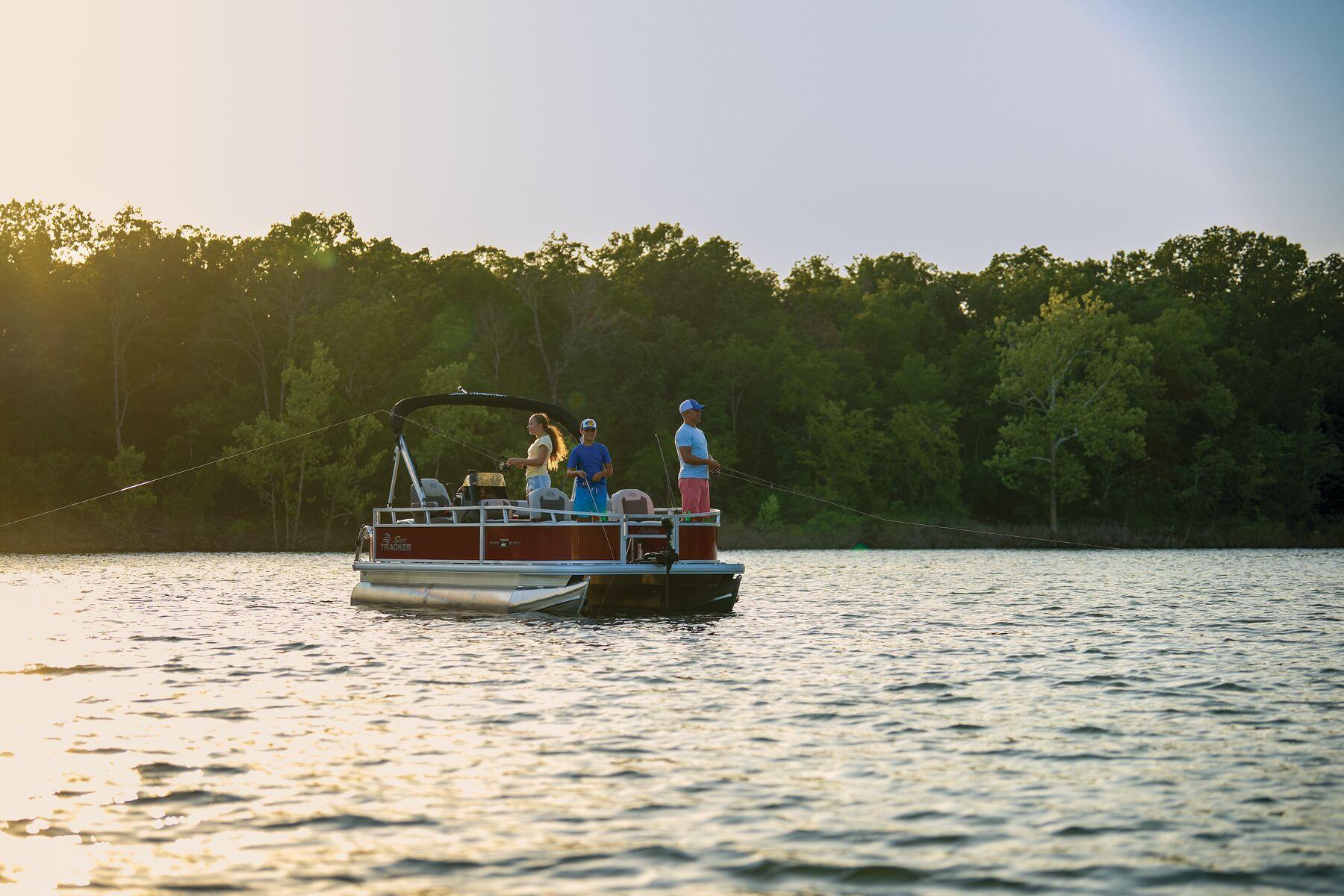 2026 Sun Tracker Bass Buggy 16 XL Select Gallery