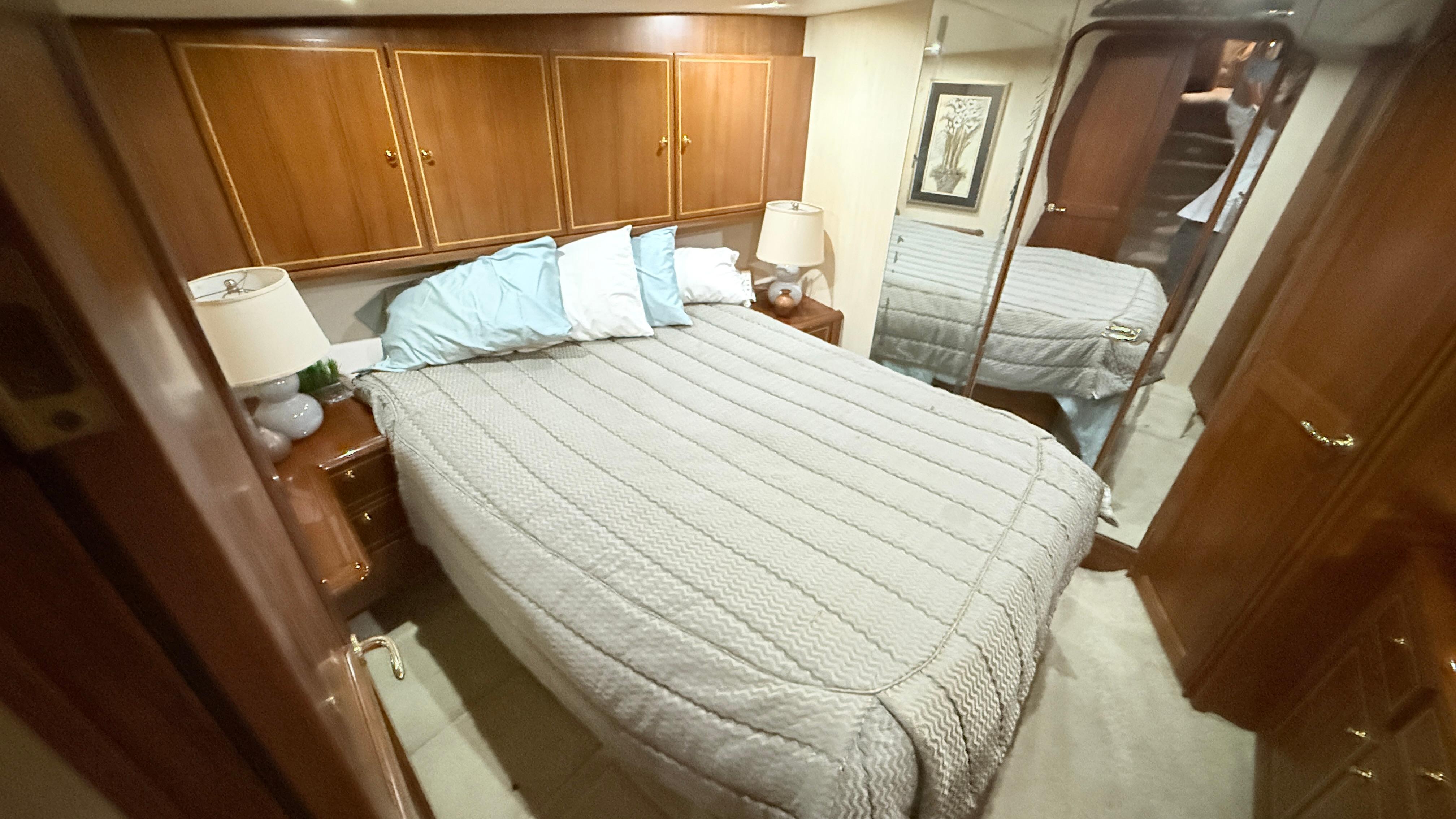 2006-ocean-yachts-57-super-sport-power-9791353-20250602121305889-1_XLARGE