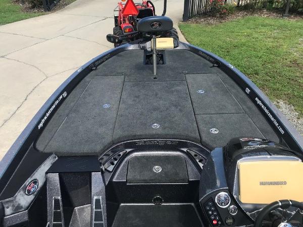 2013 Ranger Boats boat for sale, model of the boat is Z Comanche Z520C & Image # 4 of 14