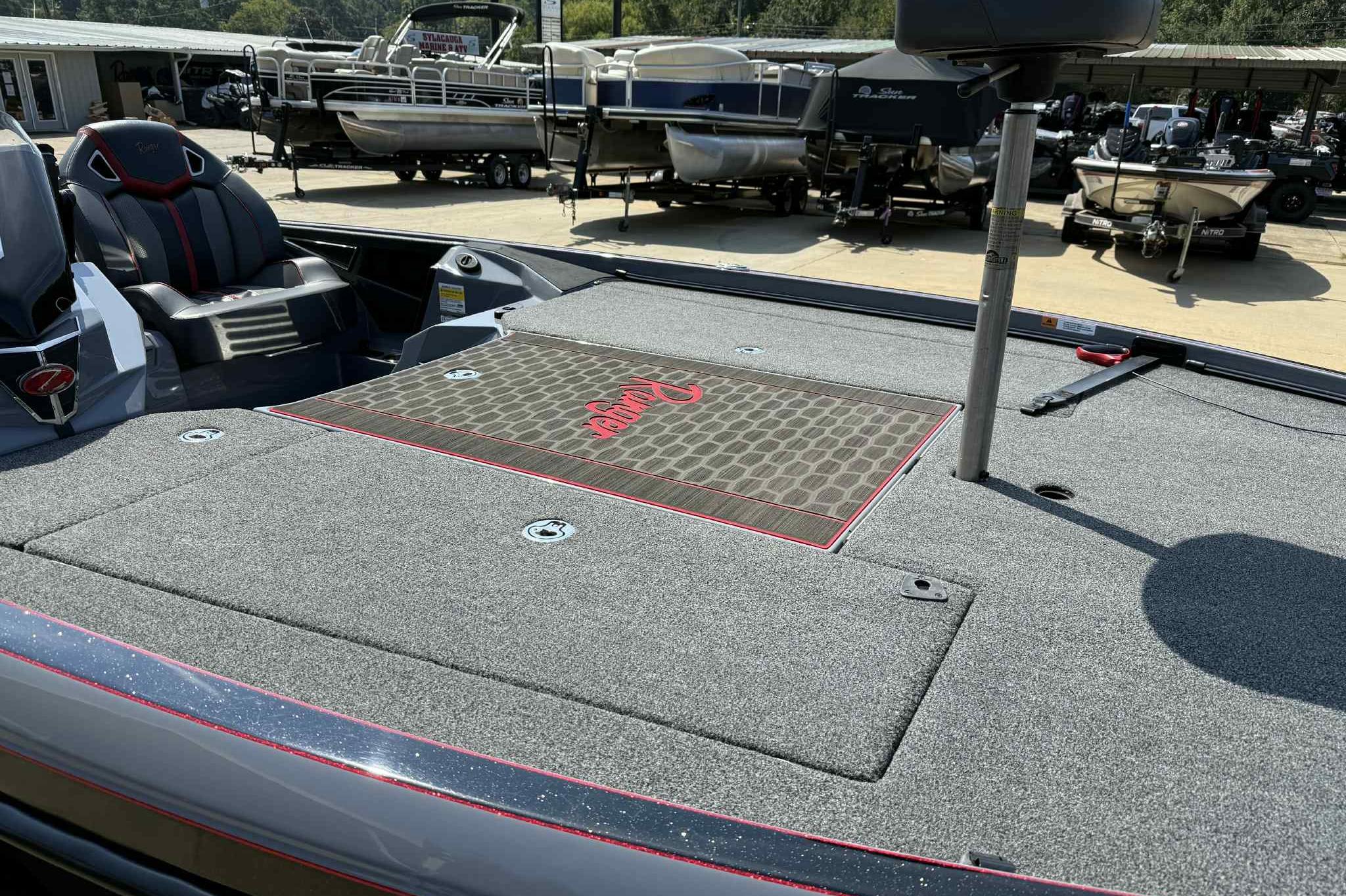 2023 Ranger Z520R 55th Anniversary Limited Edition boat deck with seating and storage compartments.