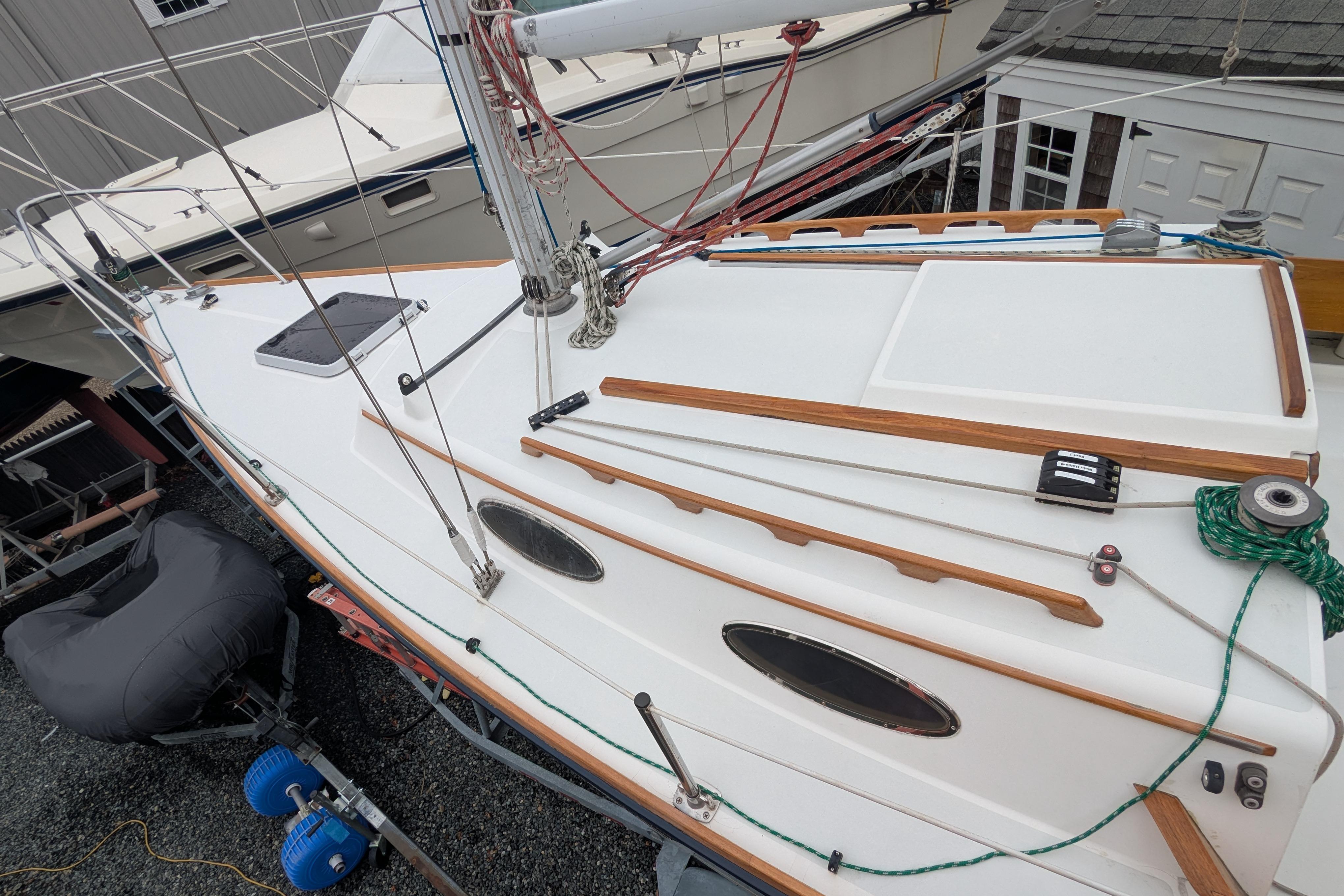 1992 Alerion Express 28-12