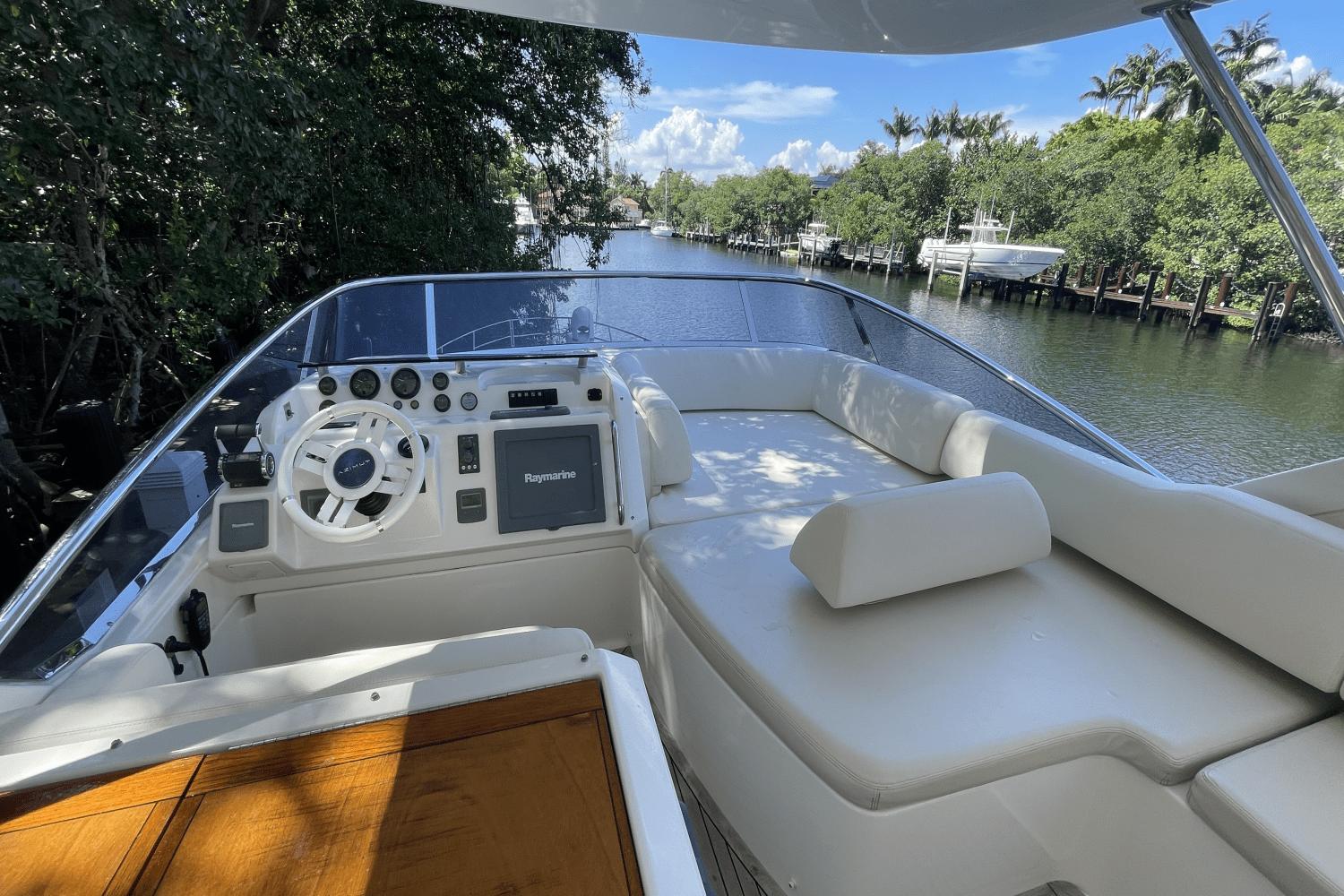 2012 Azimut 58 fly