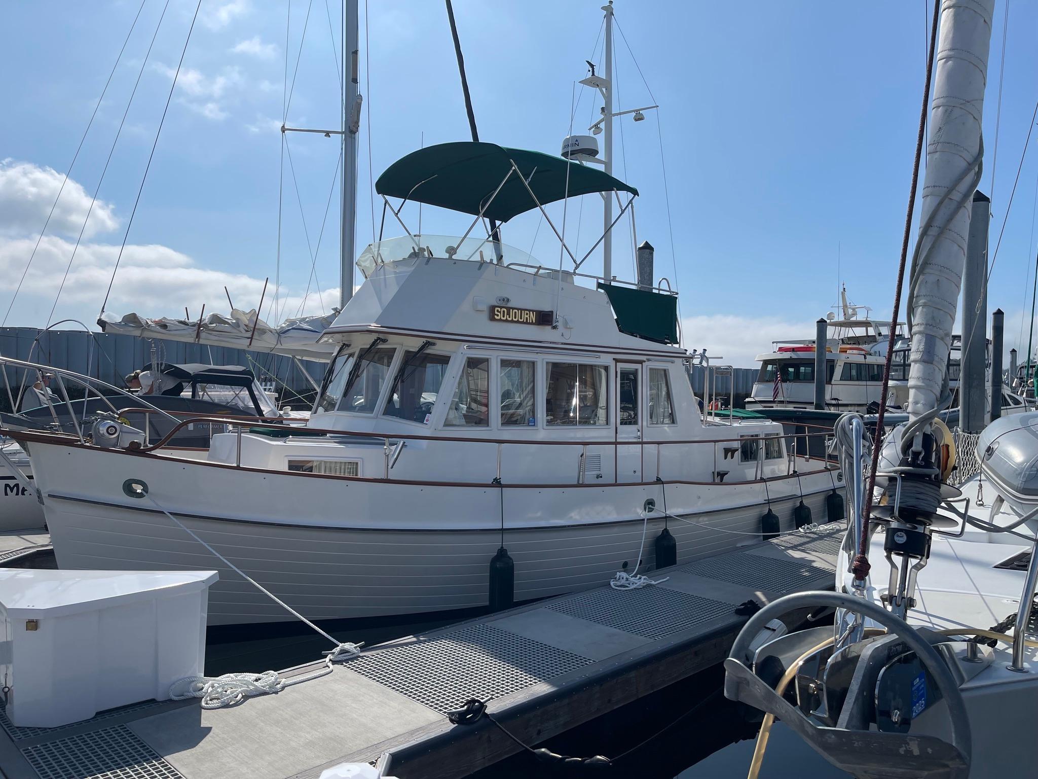 yacht-image