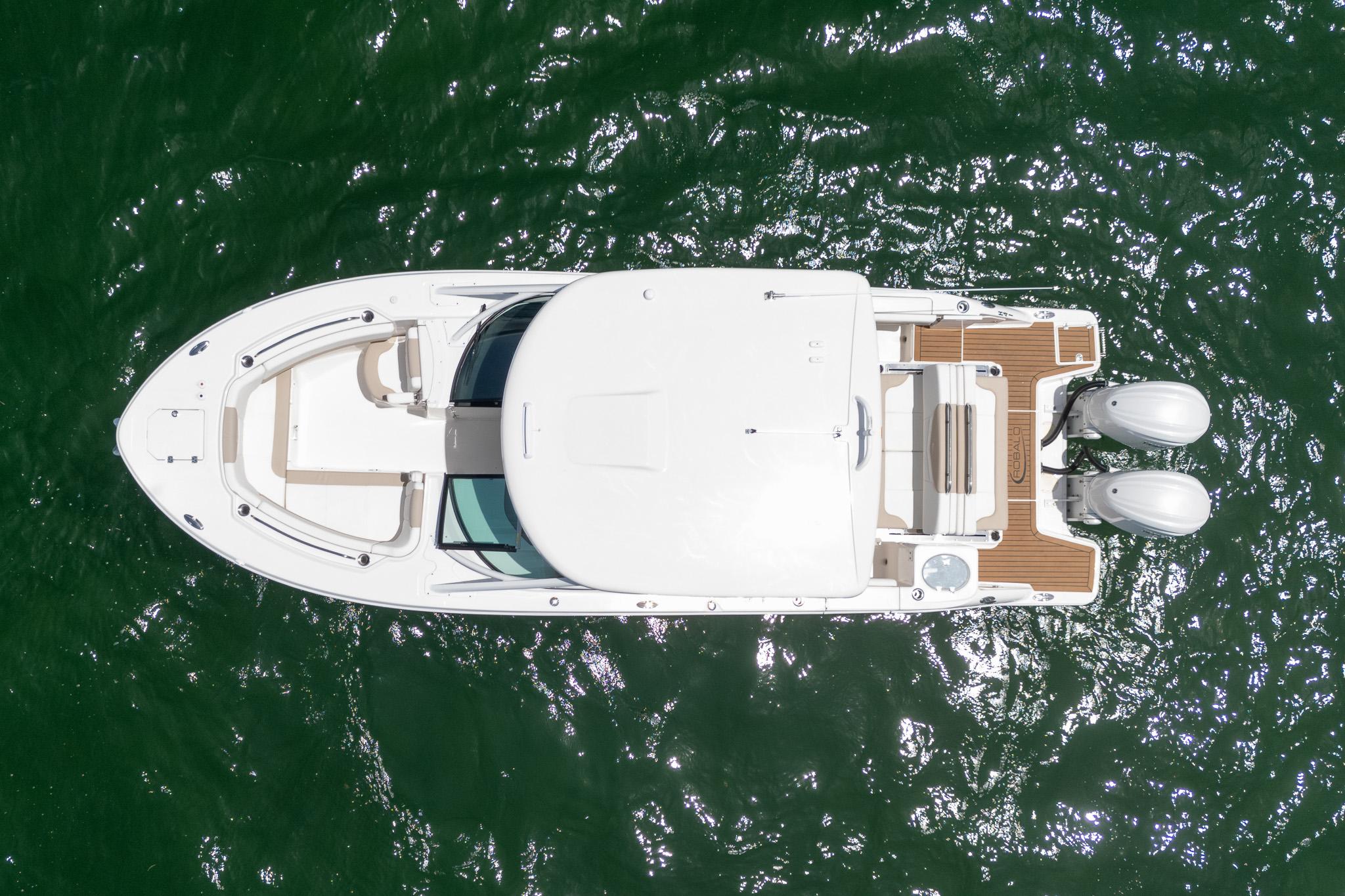 2024-robalo-r317-dual-console-power-9821374-20250530123055287-1_XLARGE