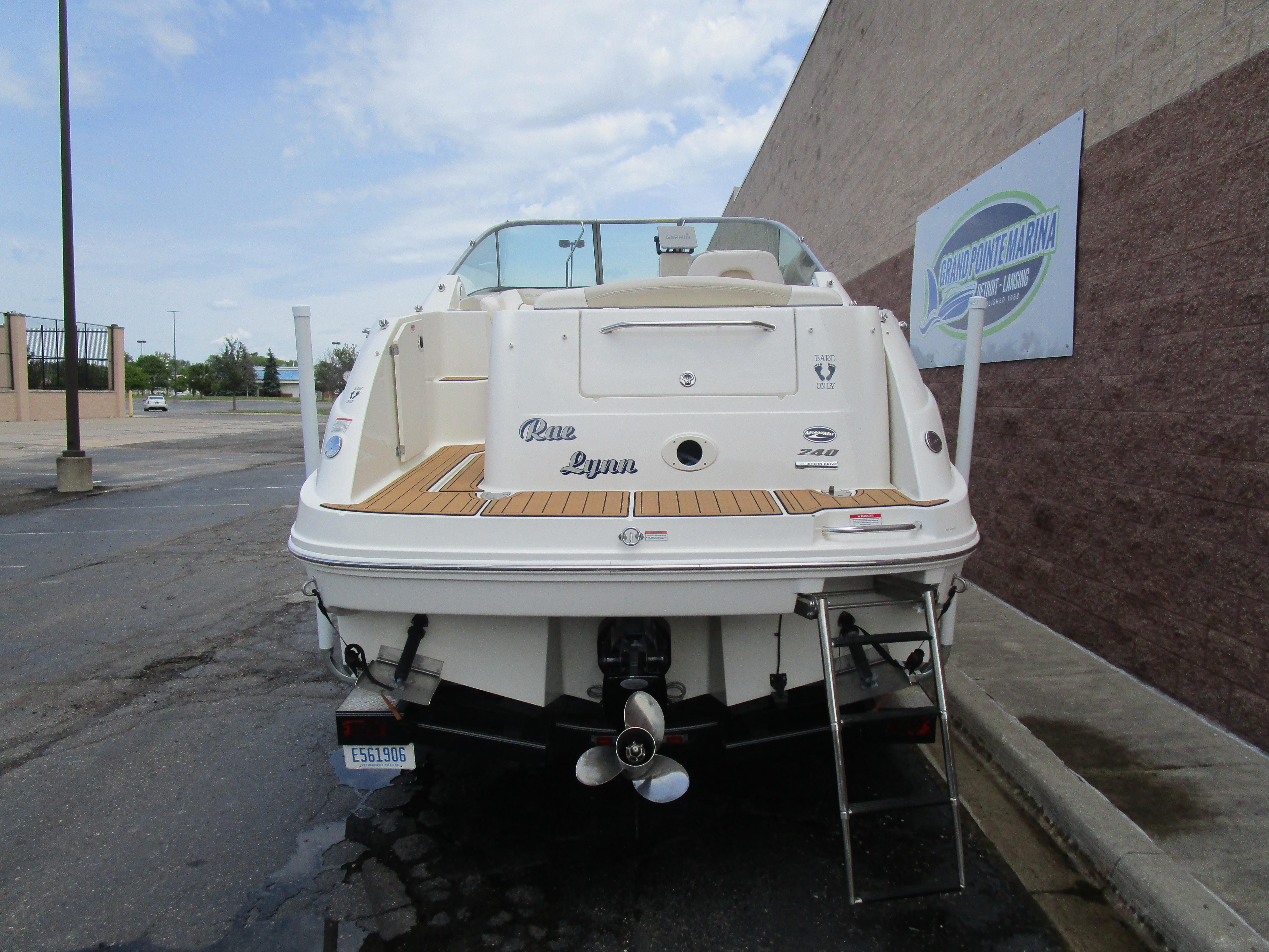 2010 Sea Ray 240 SUN DANCER Gallery