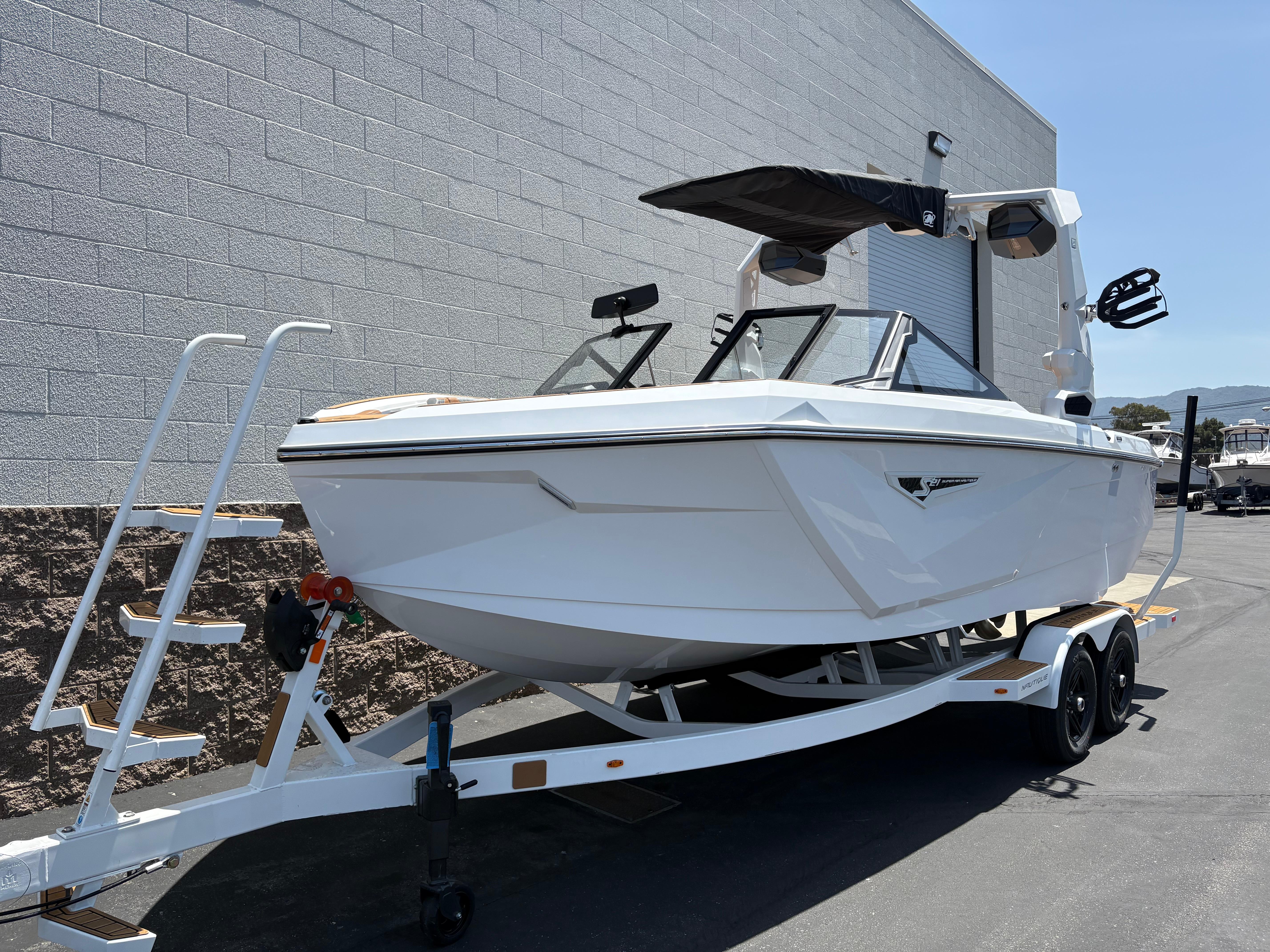 2025 Nautique Super Air Nautique S21 #N7029D inventory image at Sun Country Marine Group, San Jose-Campbell 2025 Nautique Super Air Nautique S21 #N7029D inventory image at Sun Country Marine Group, San Jose-Campbell