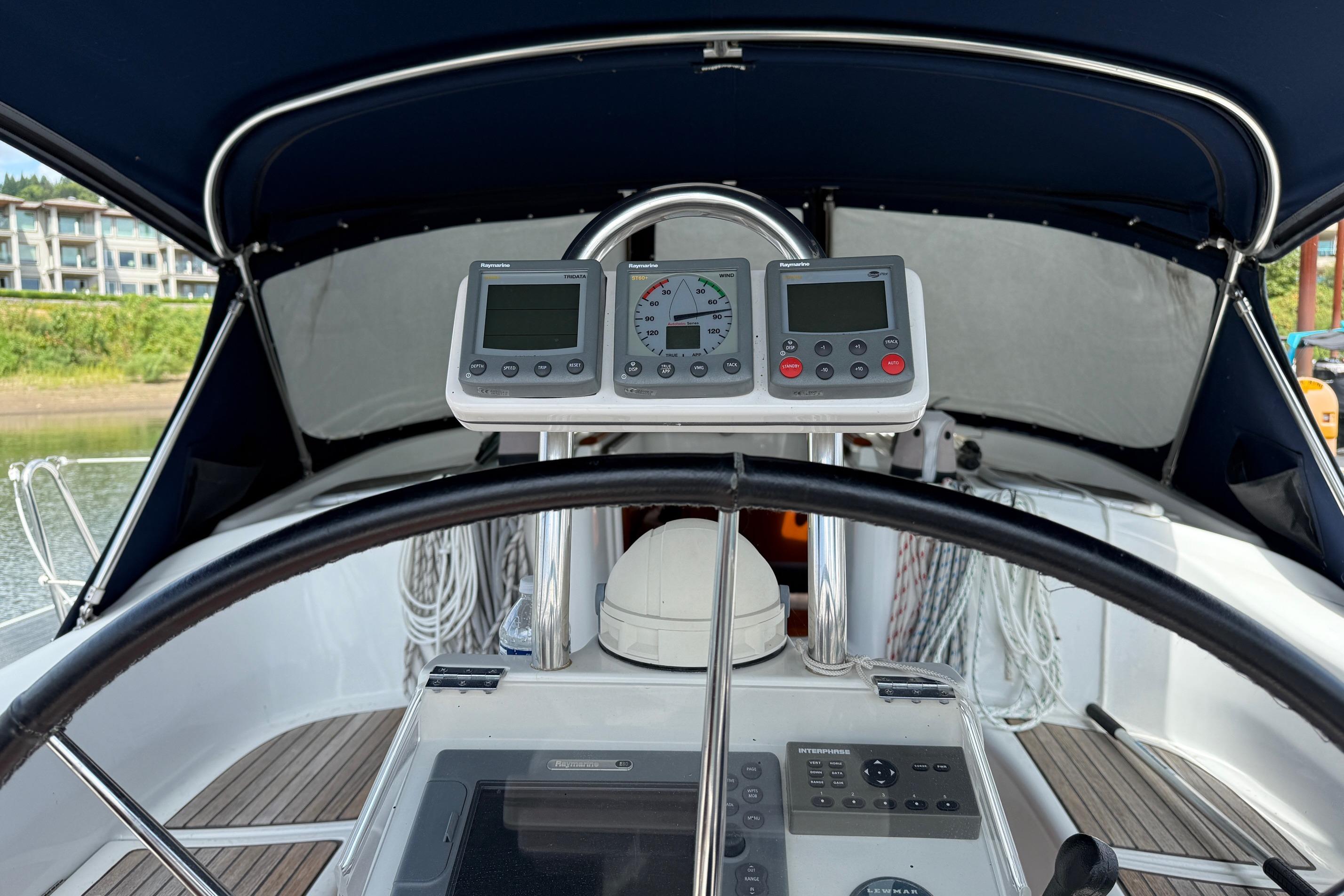 Yacht Photos Pics