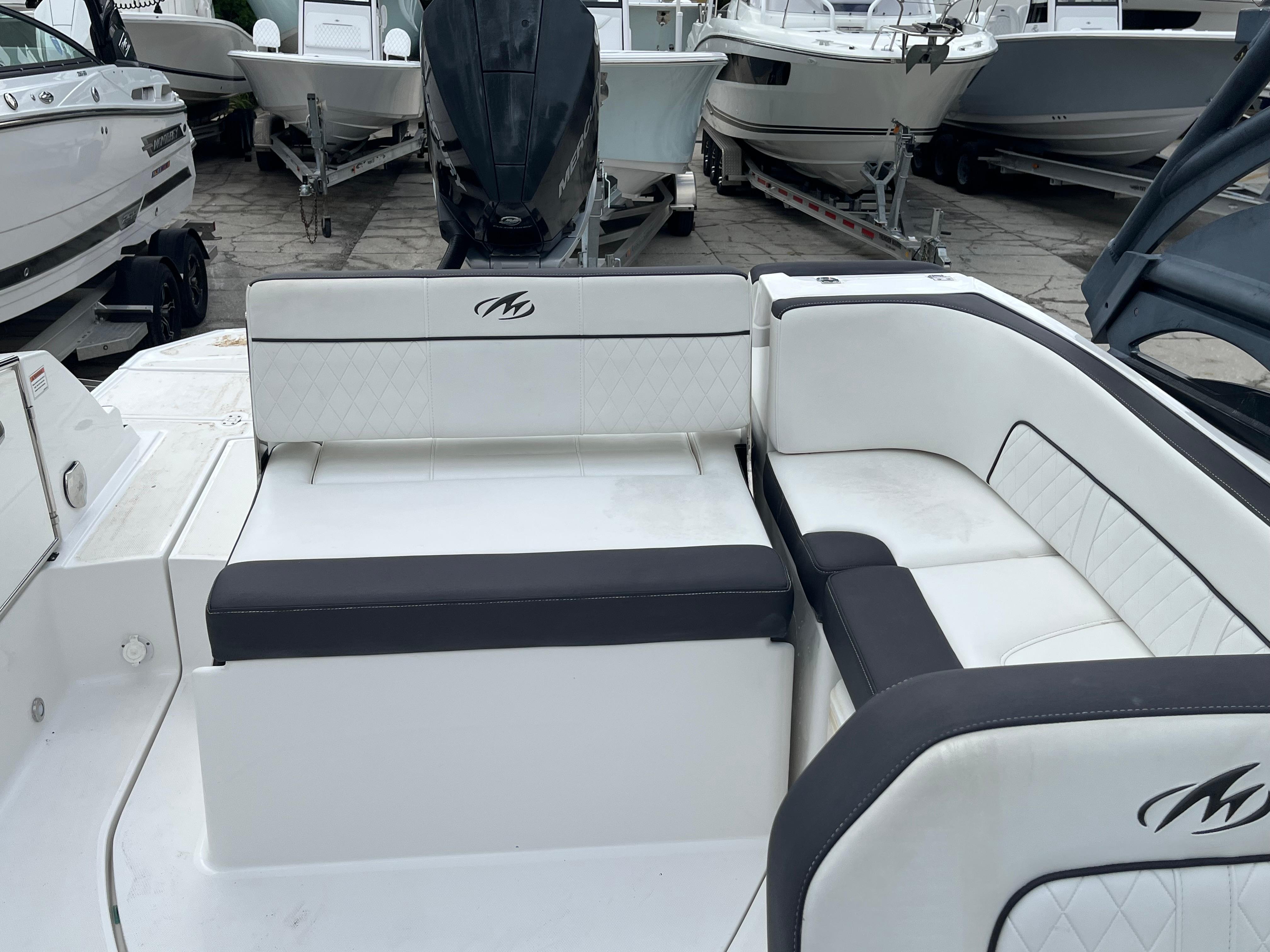 2019 Monterey M45-6