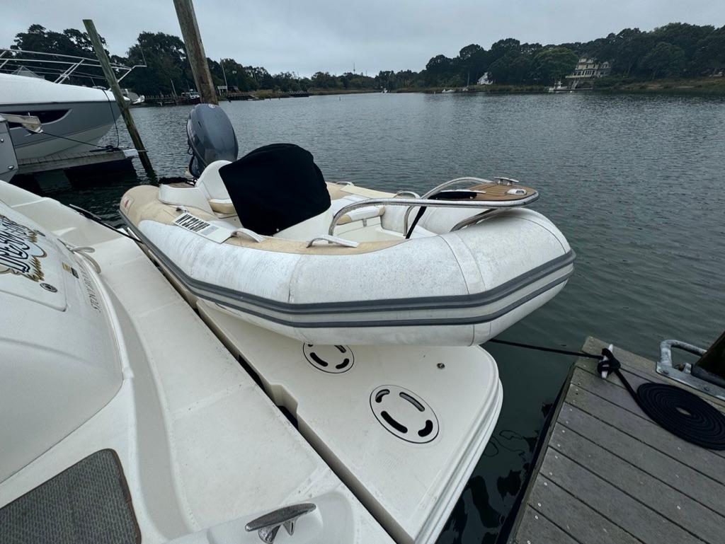 NY 9318 DW Knot 10 Yacht Sales
