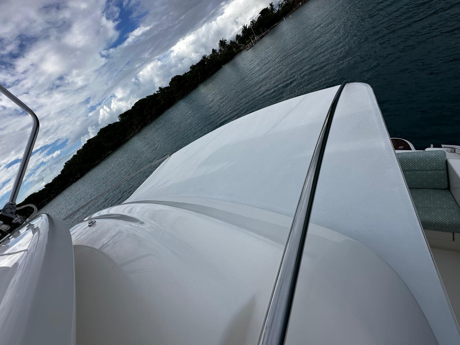 Riviera-5000 Sport Yacht 2016 -PR-9791401 | Thumbnail