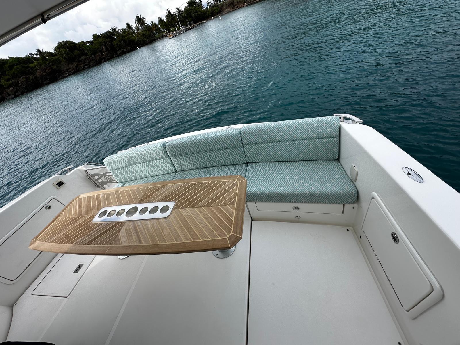 Riviera-5000 Sport Yacht 2016 -PR-9791401 | Thumbnail