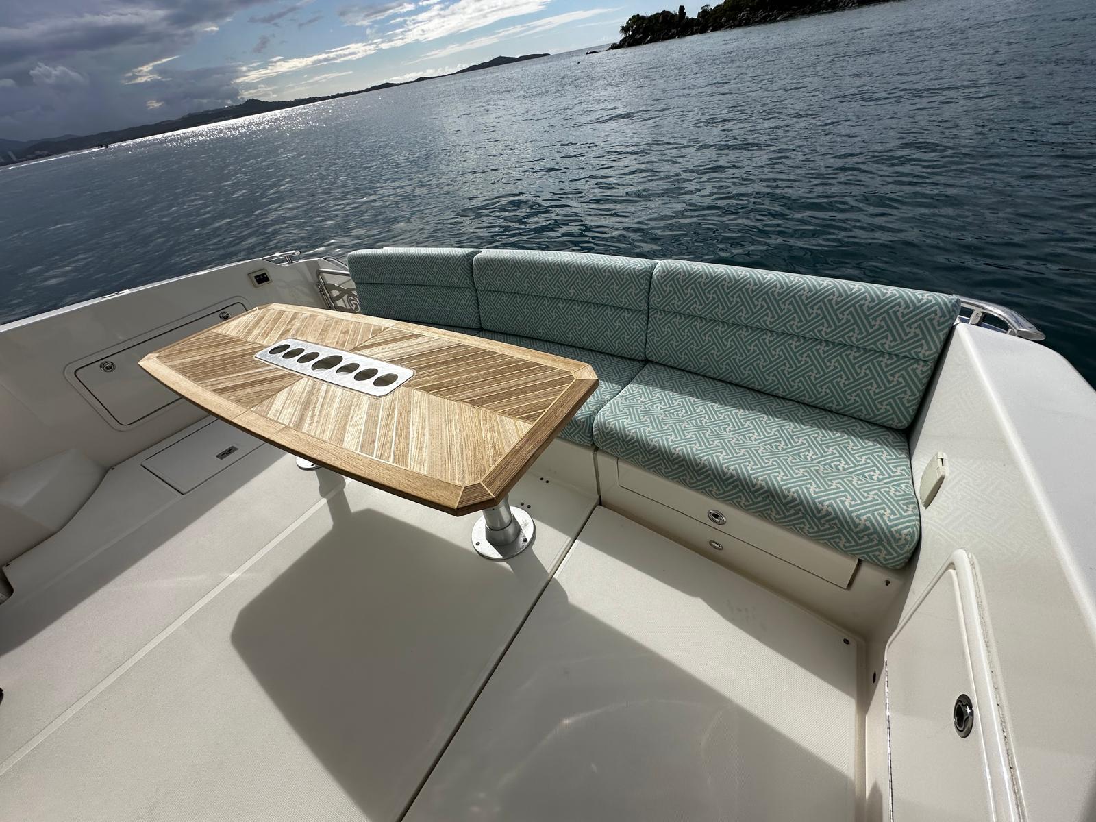 Riviera-5000 Sport Yacht 2016 -PR-9791401 | Thumbnail