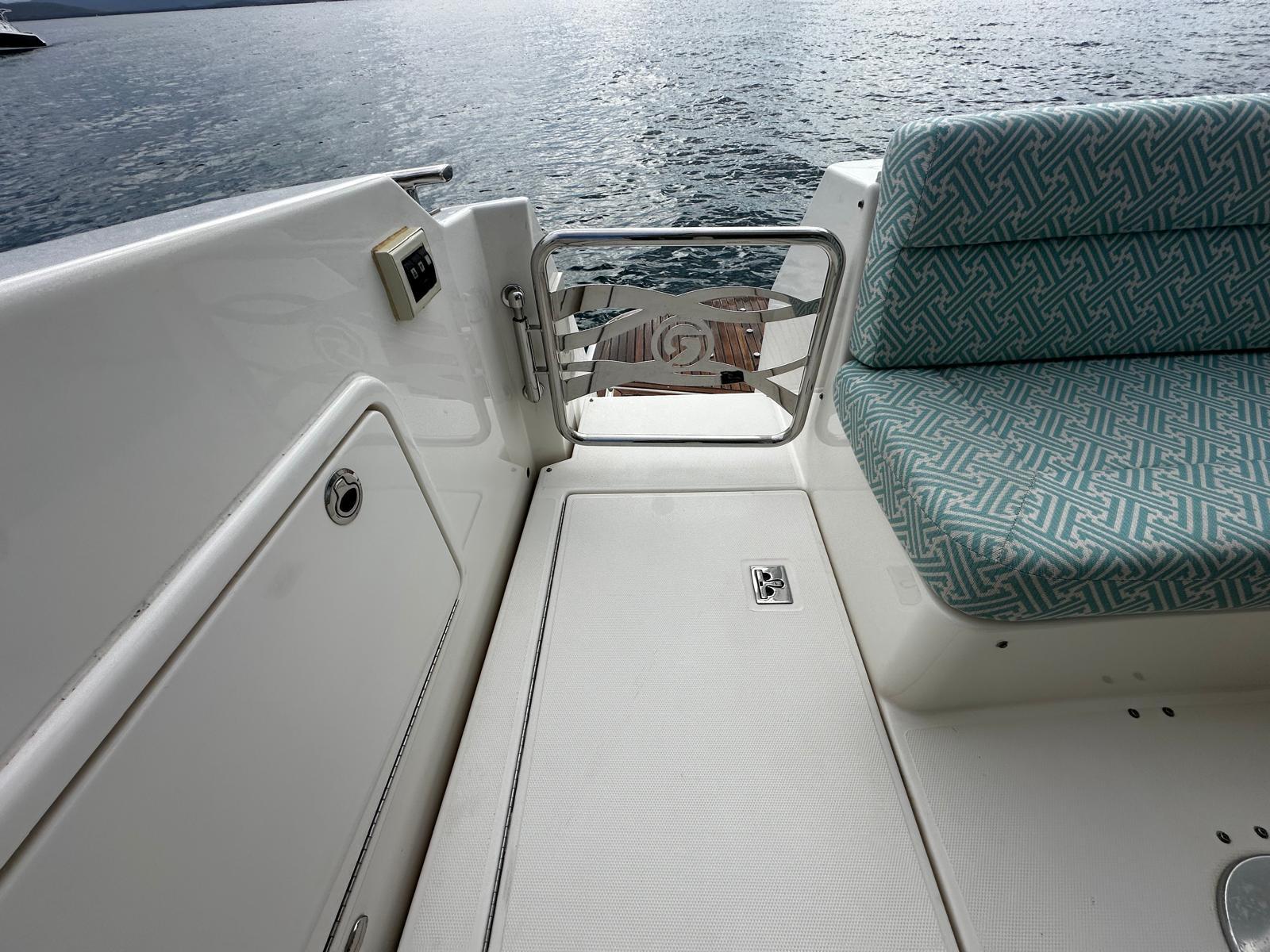 Riviera-5000 Sport Yacht 2016 -PR-9791401 | Thumbnail