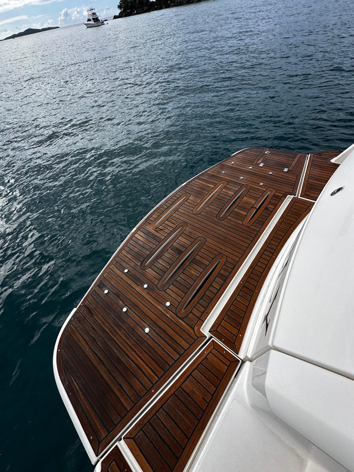 Riviera-5000 Sport Yacht 2016 -PR-9791401 | Thumbnail
