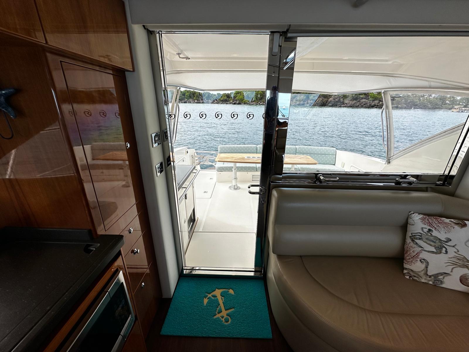 Riviera-5000 Sport Yacht 2016 -PR-9791401 | Thumbnail