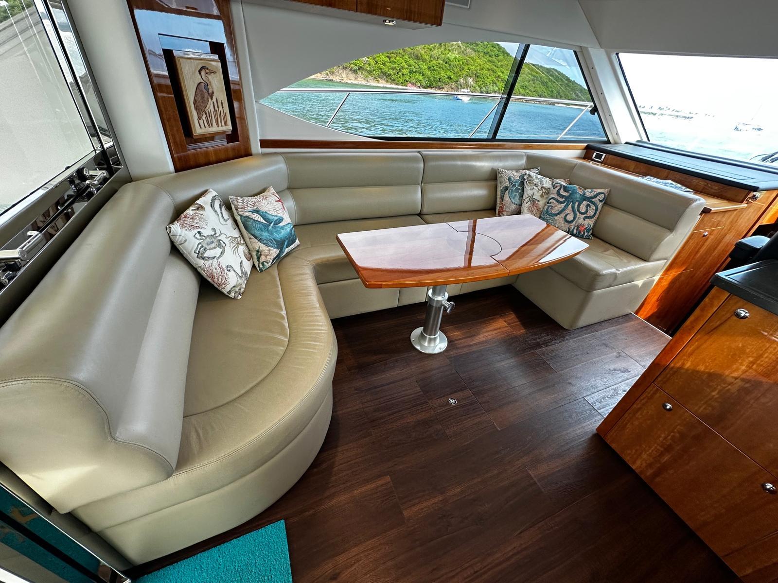 Riviera-5000 Sport Yacht 2016 -PR-9791401 | Thumbnail