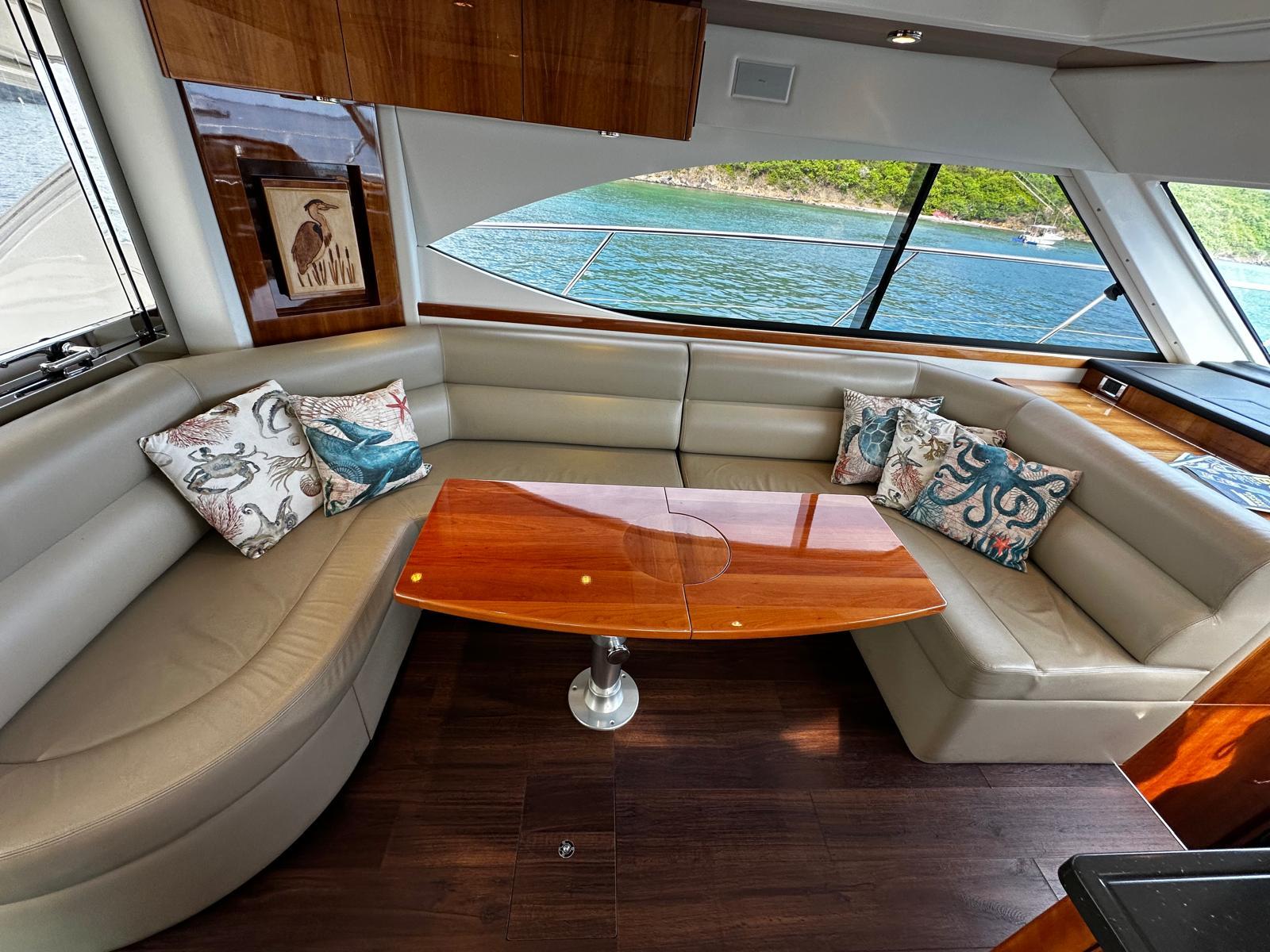 Riviera-5000 Sport Yacht 2016 -PR-9791401 | Thumbnail