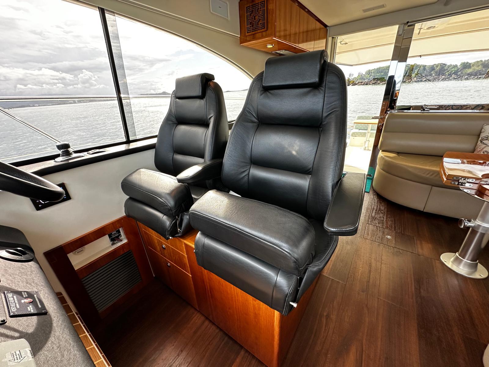 Riviera-5000 Sport Yacht 2016 -PR-9791401 | Thumbnail