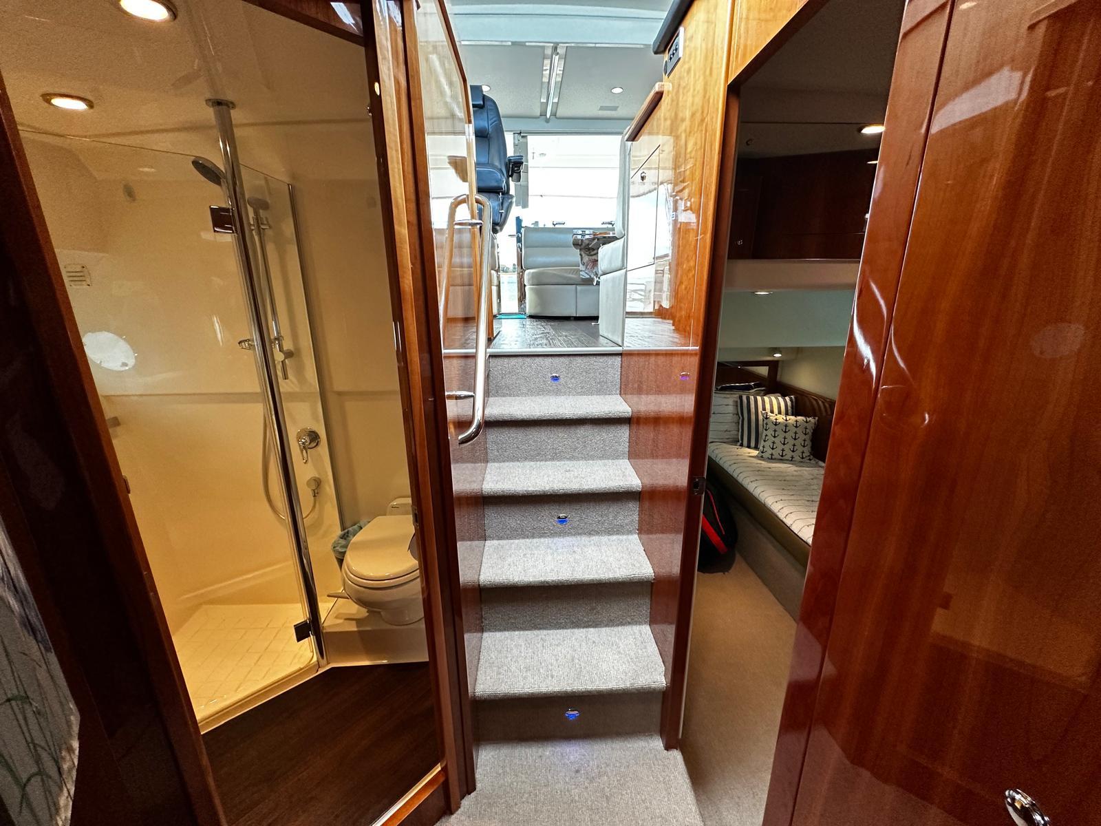 Riviera-5000 Sport Yacht 2016 -PR-9791401 | Thumbnail