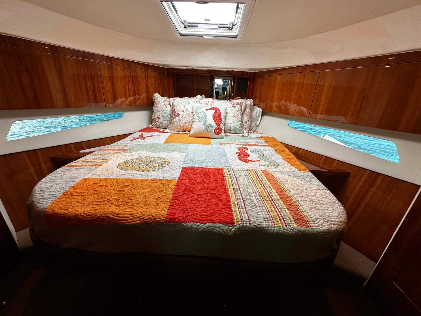 Riviera-5000 Sport Yacht 2016 -PR-9791401 | Thumbnail
