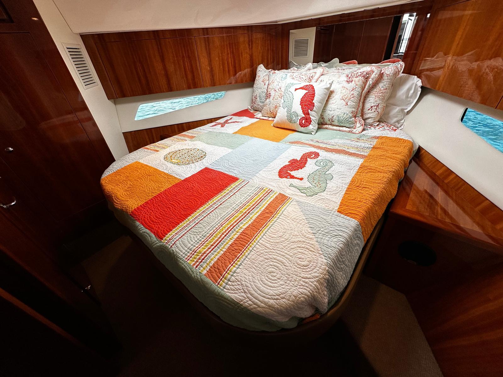 Riviera-5000 Sport Yacht 2016 -PR-9791401 | Thumbnail