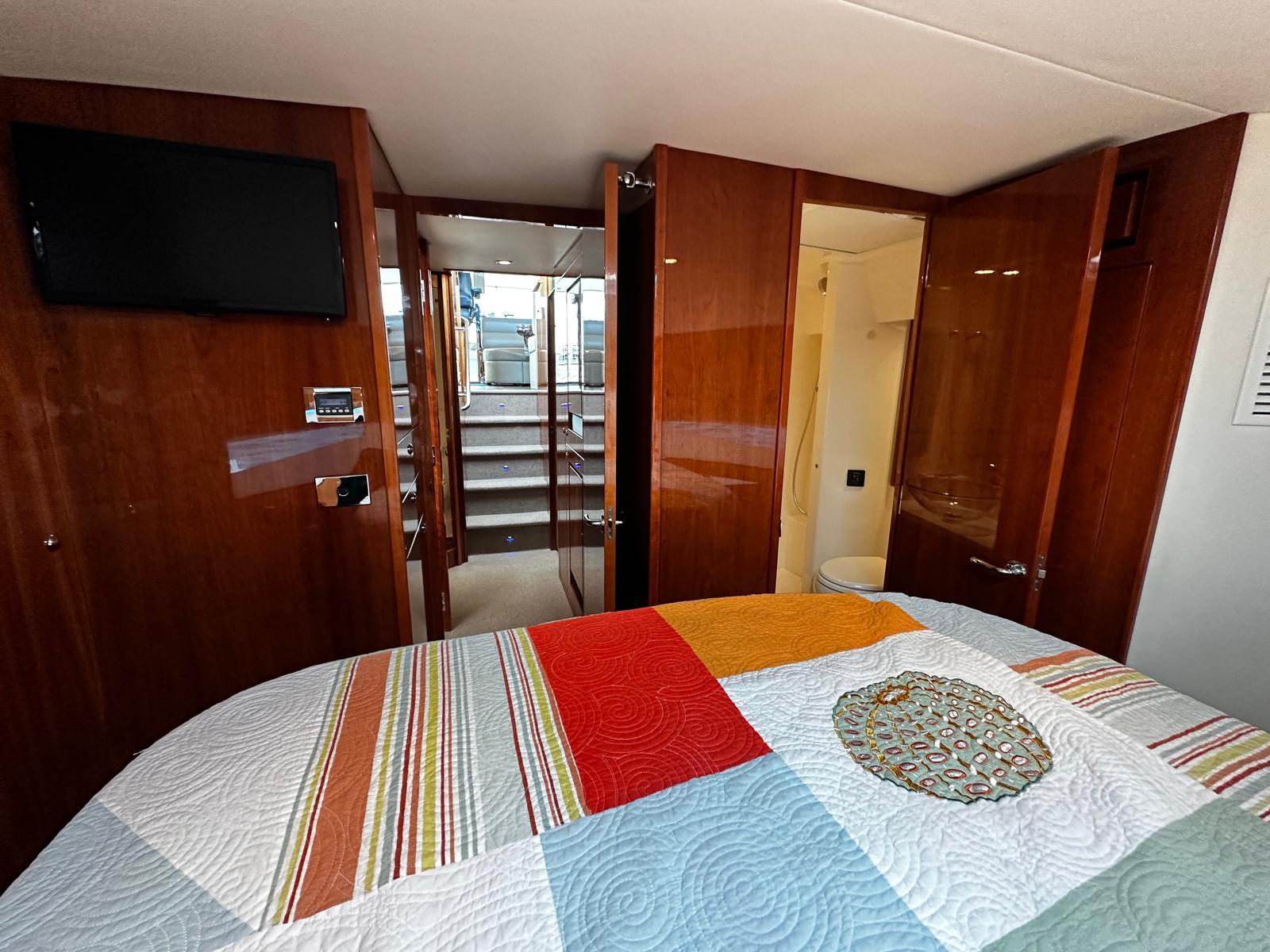 Riviera-5000 Sport Yacht 2016 -PR-9791401 | Thumbnail