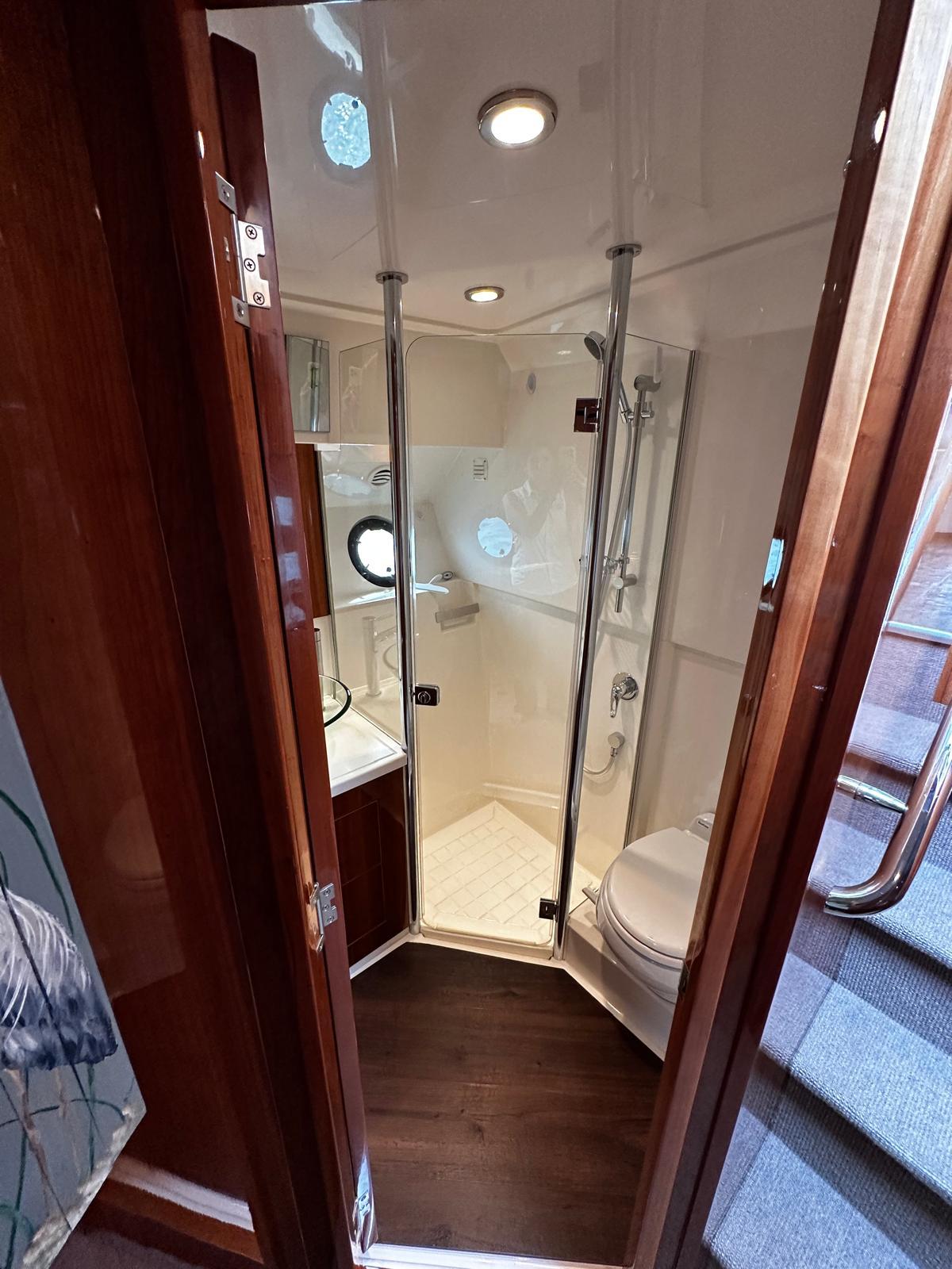 Riviera-5000 Sport Yacht 2016 -PR-9791401 | Thumbnail