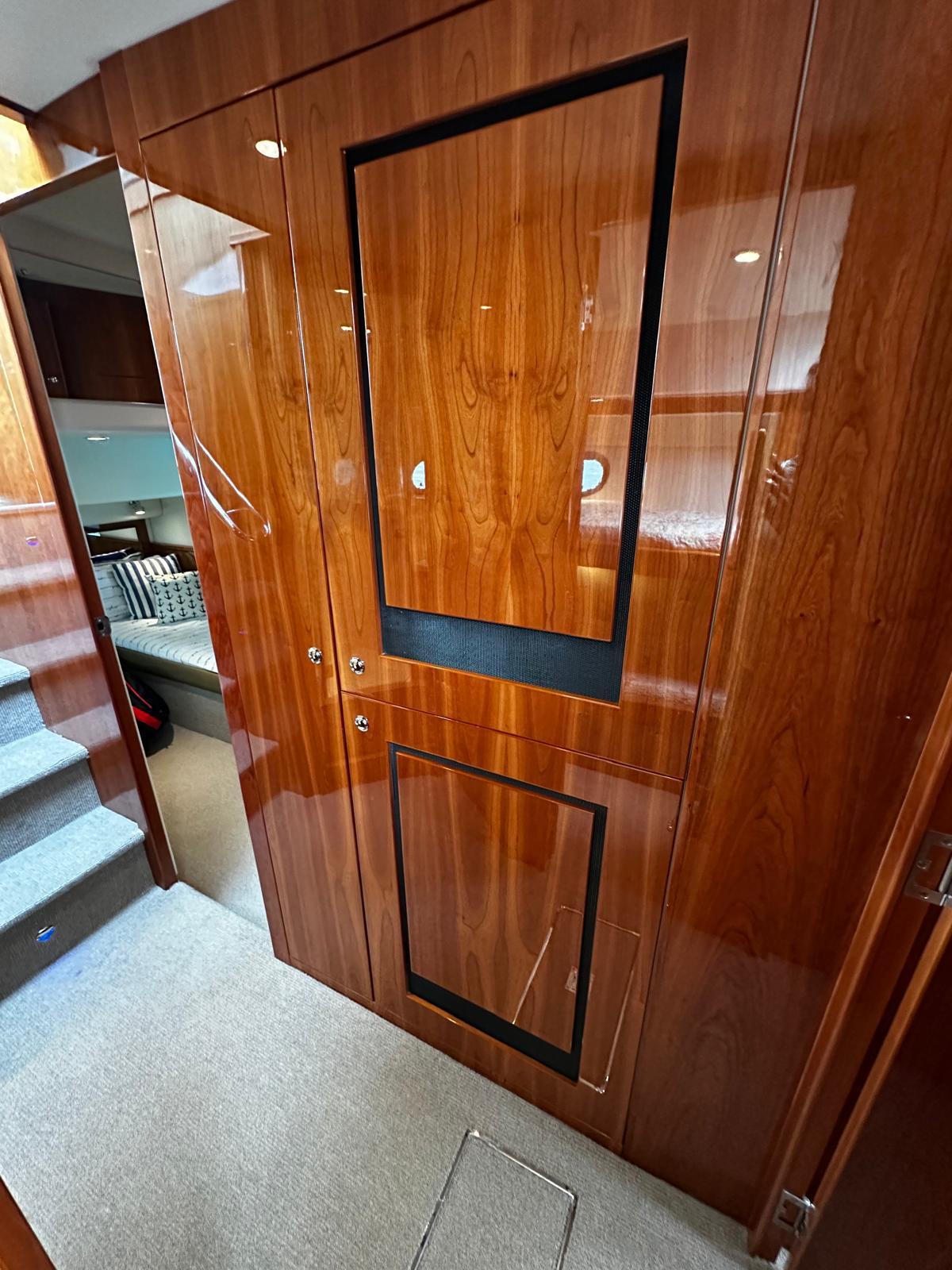 Riviera-5000 Sport Yacht 2016 -PR-9791401 | Thumbnail