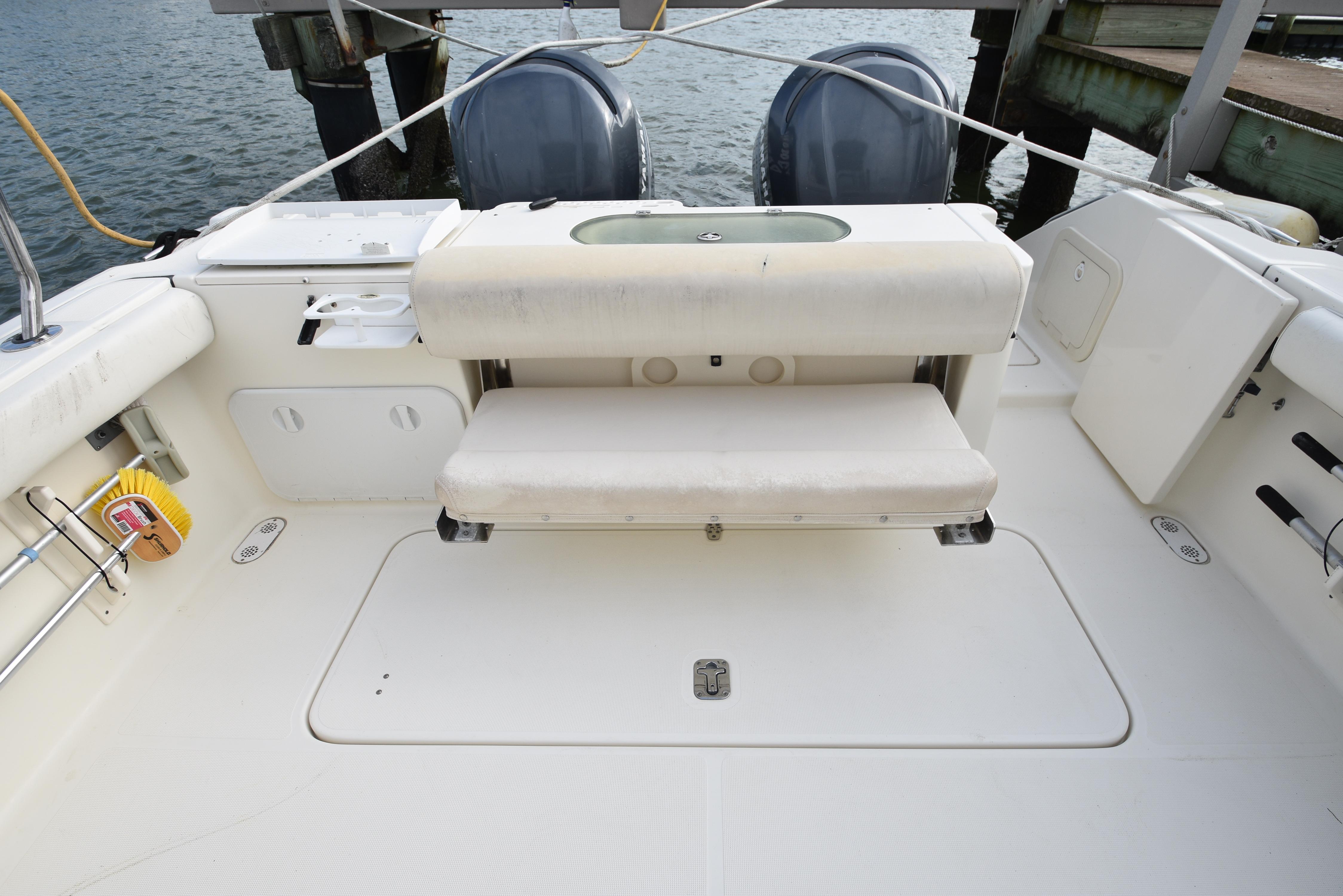 2005-pursuit-3070-offshore-express-power-9741411-975987092-0-310320251346-5