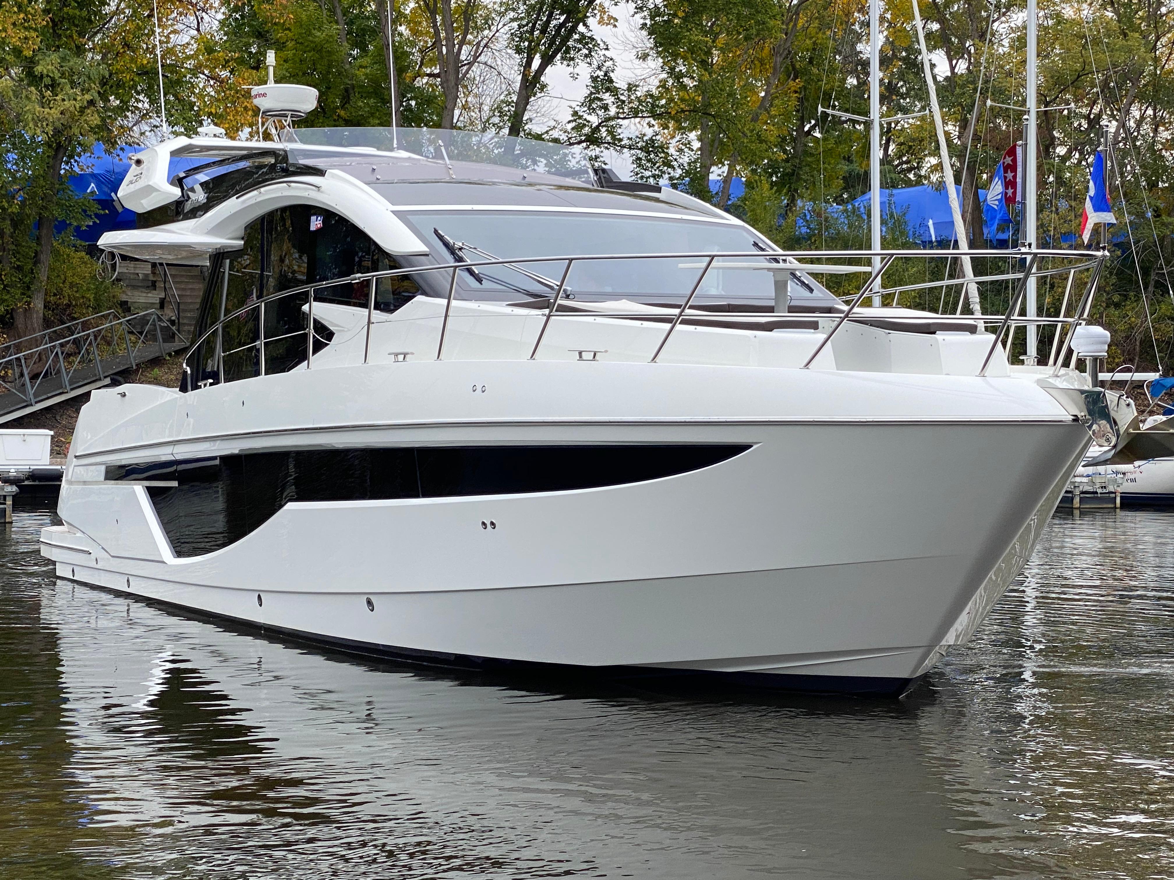 2020 Galeon