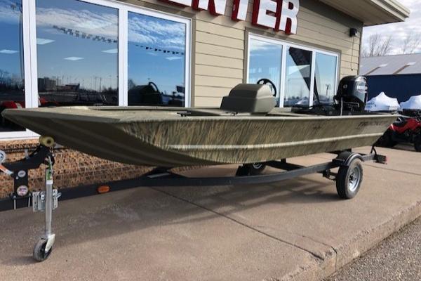 2021 Tracker Boats boat for sale, model of the boat is Grizzly 1648 SC & Image # 1 of 29